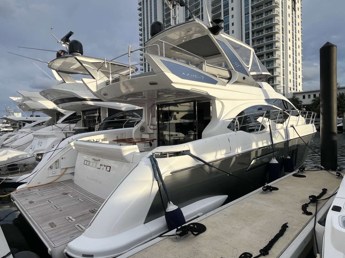 2015 Azimut 54 FLY - Image 47