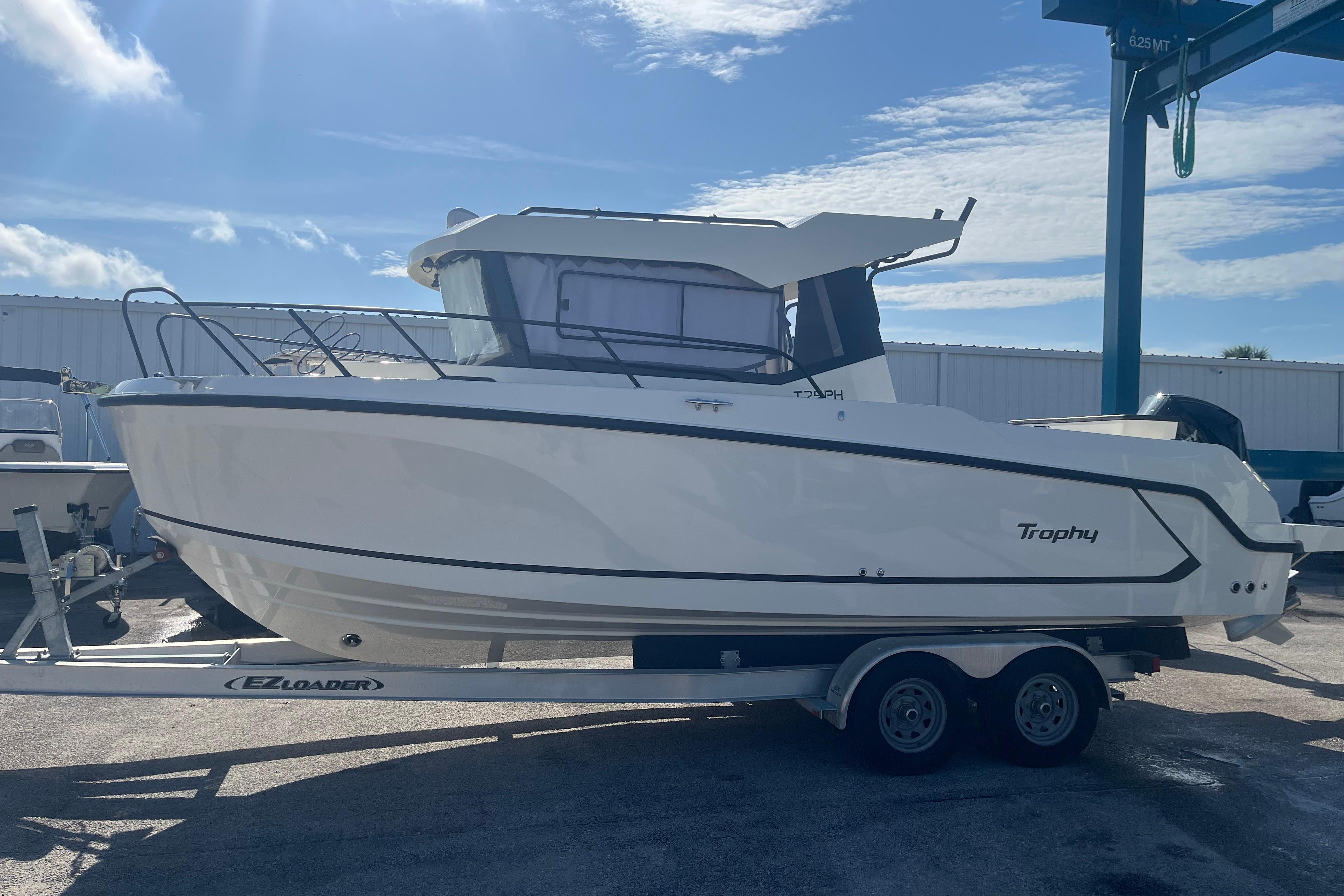2025 Bayliner Trophy T25 Pilothouse