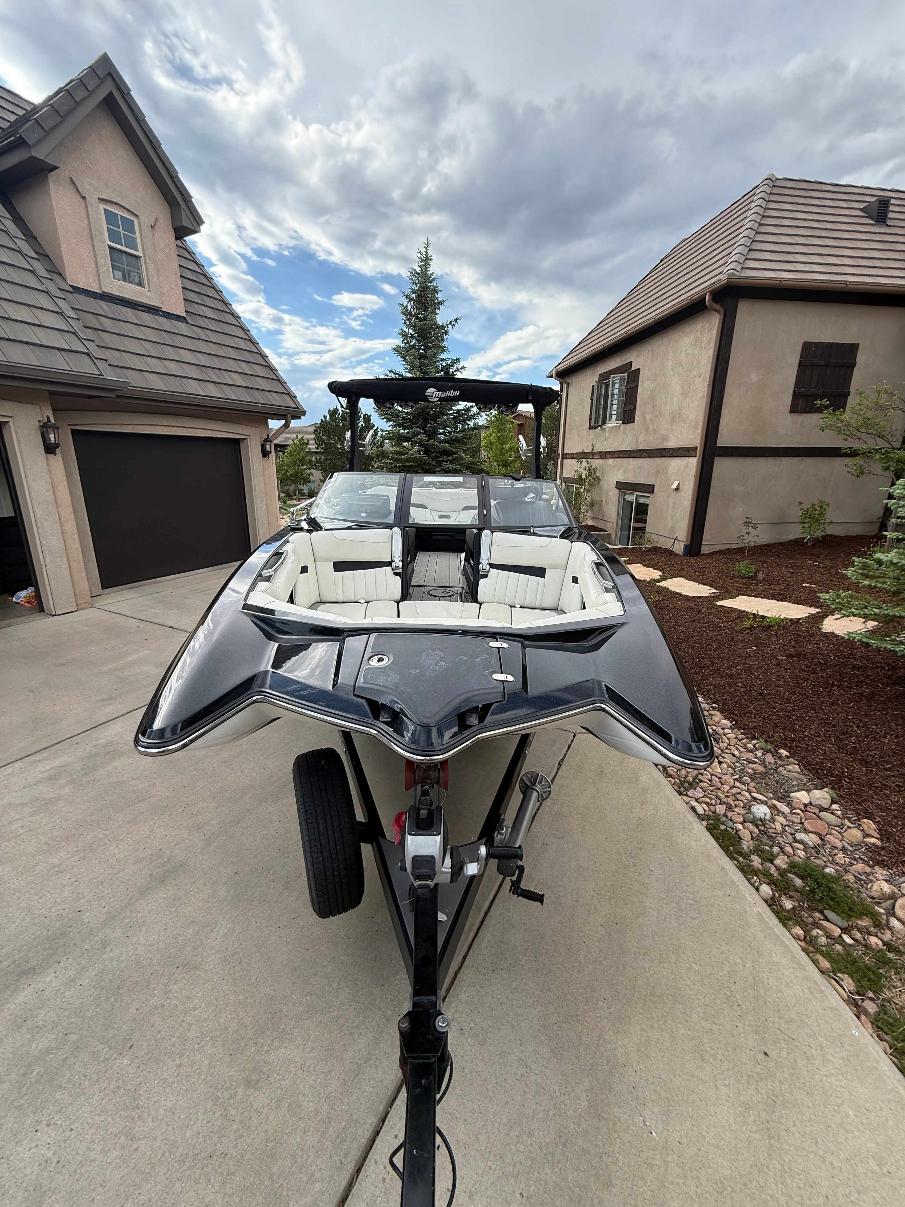 2016 Malibu Wakesetter 24 MXZ - 4