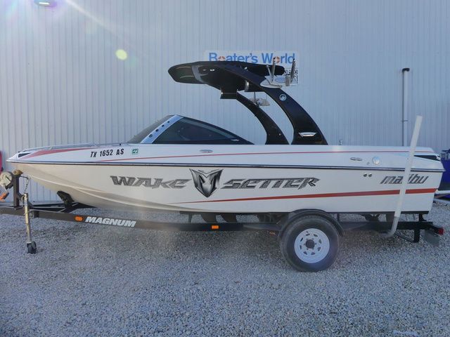 2008 Malibu Wakesetter VTX - 2