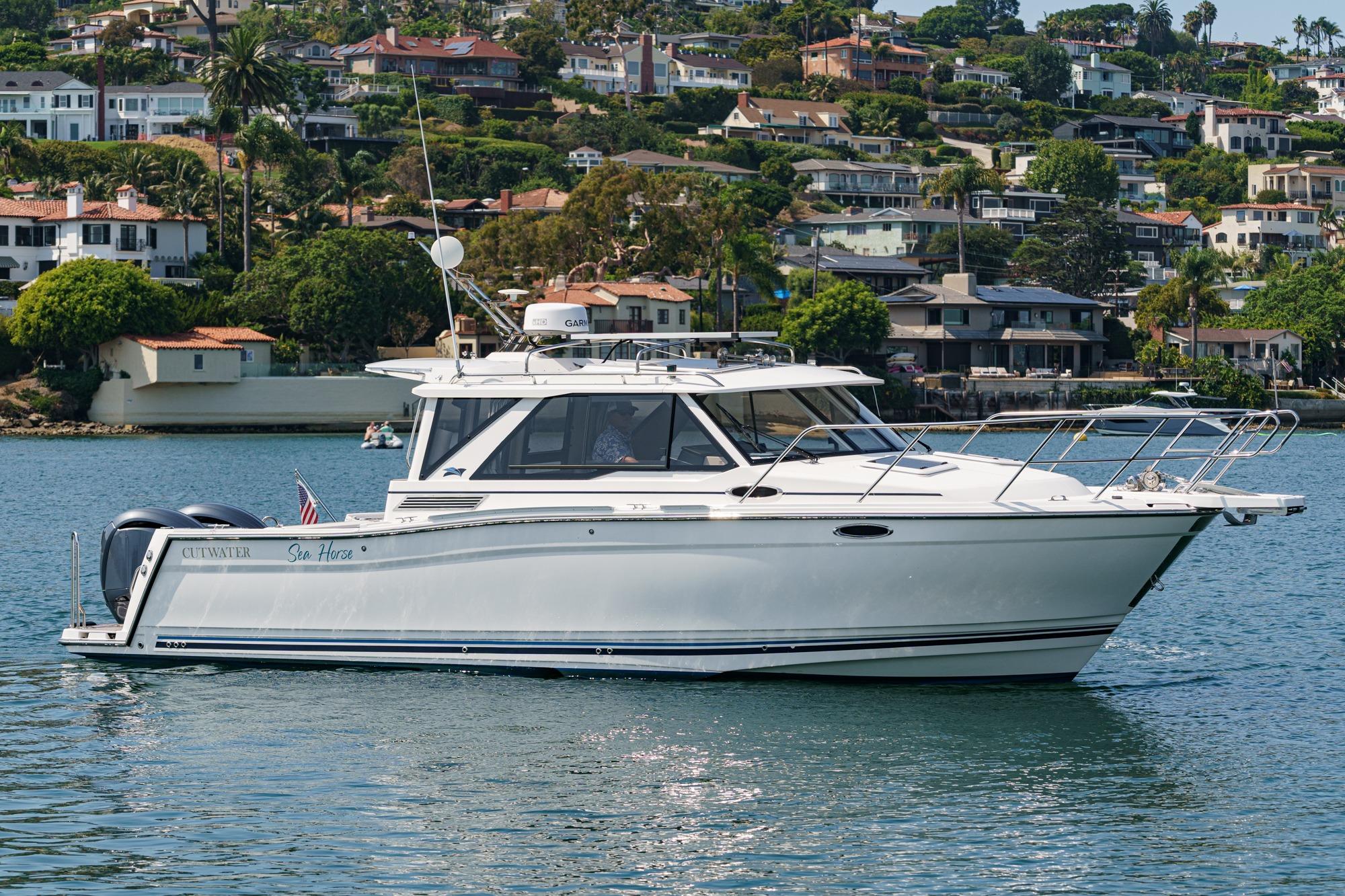 2023 Cutwater C-288 Coupe