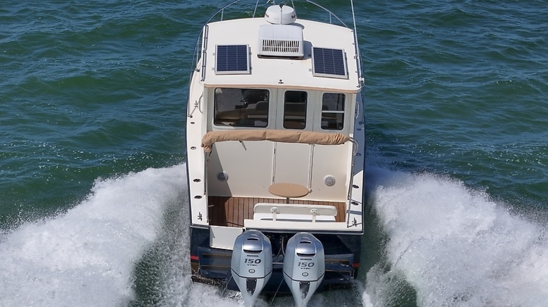 2018 Islander 27 Islander Hardback - Image 2
