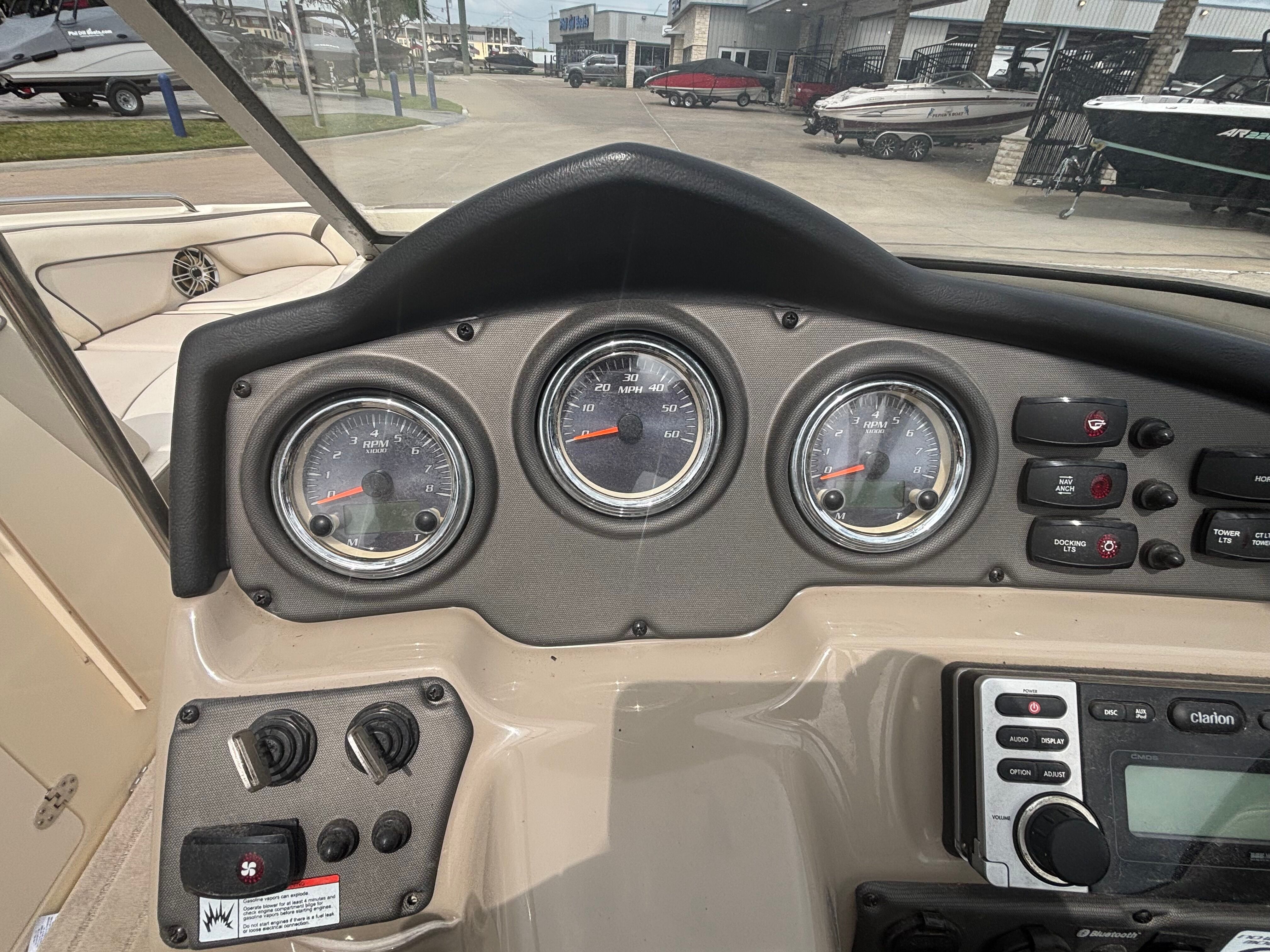 2014 YAMAHA 242 LTD S - Image 18