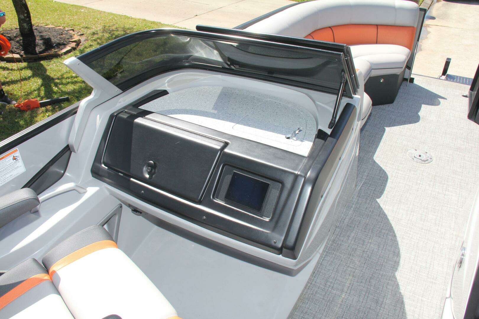 2021 Berkshire 25 Sport CL - Image 50