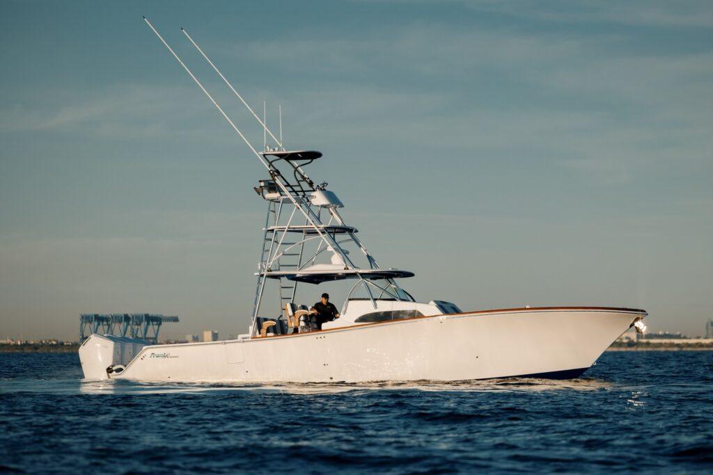 2026 Front Runner 47 Center Console