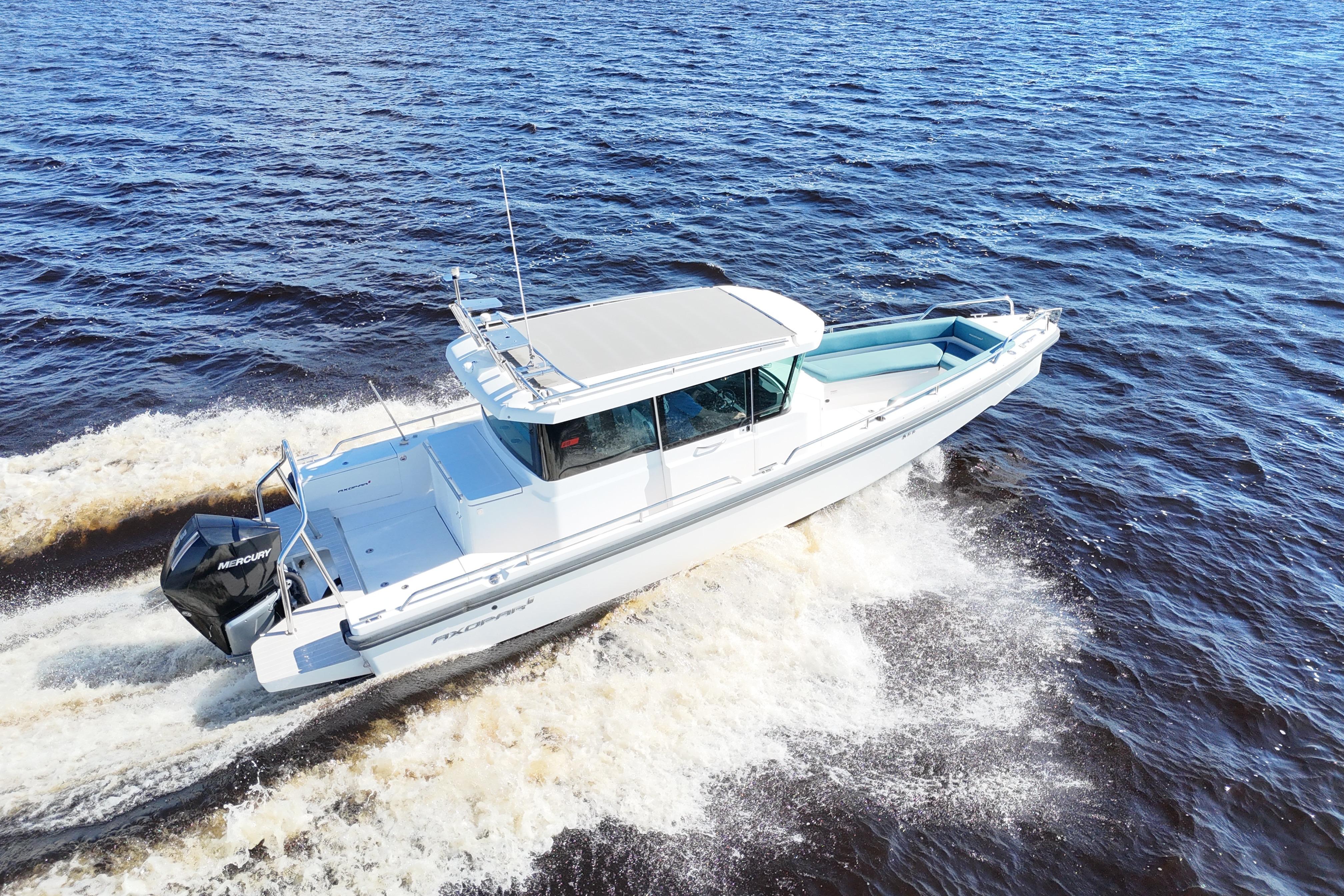 2020 Axopar 28 Cabin