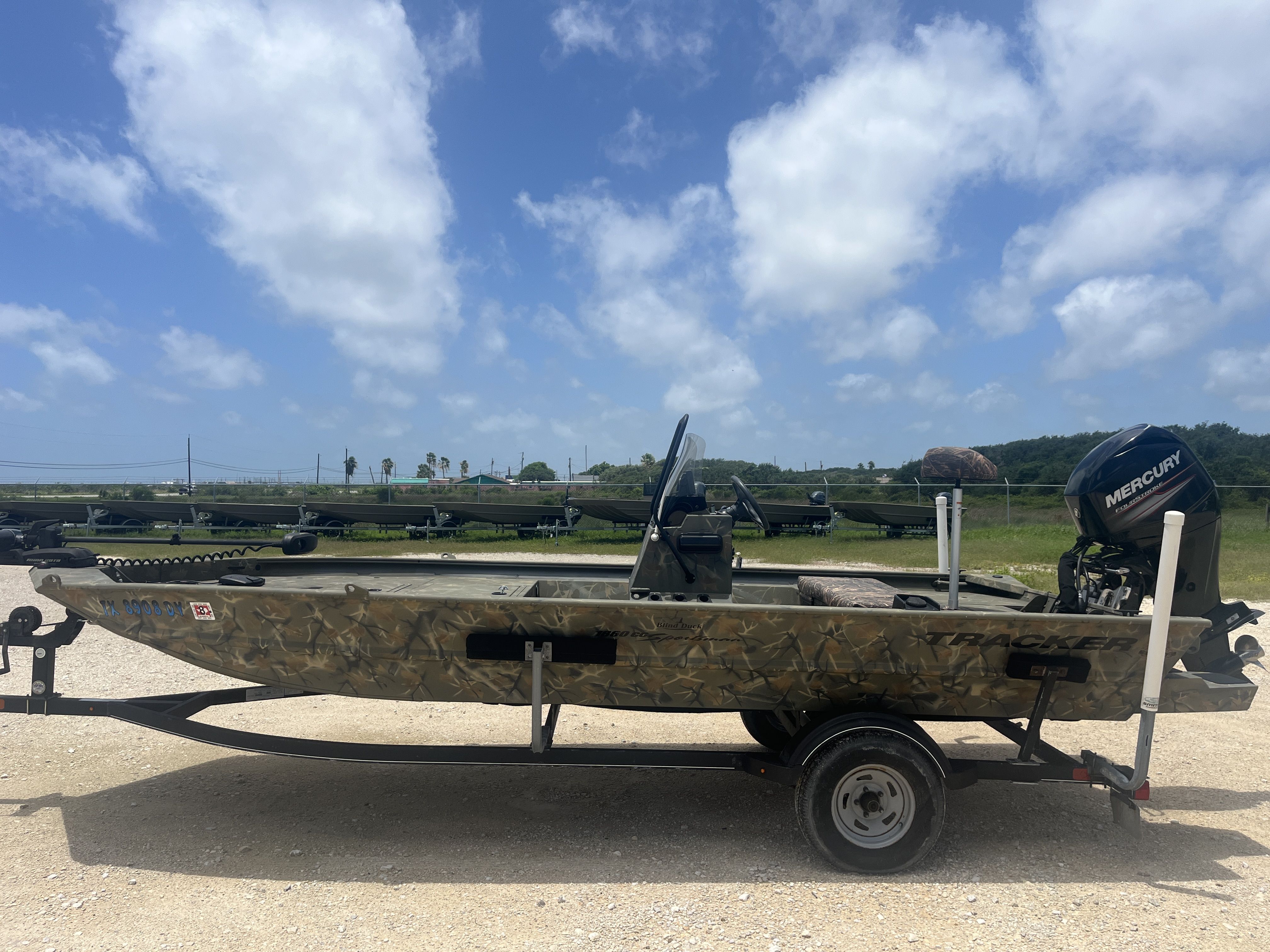 2018 Tracker 1860CC