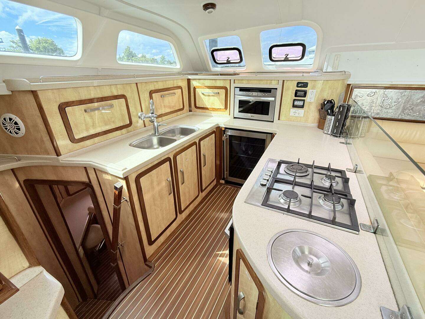 2011 Royal Cape Catamarans Majestic 53 - Image 35