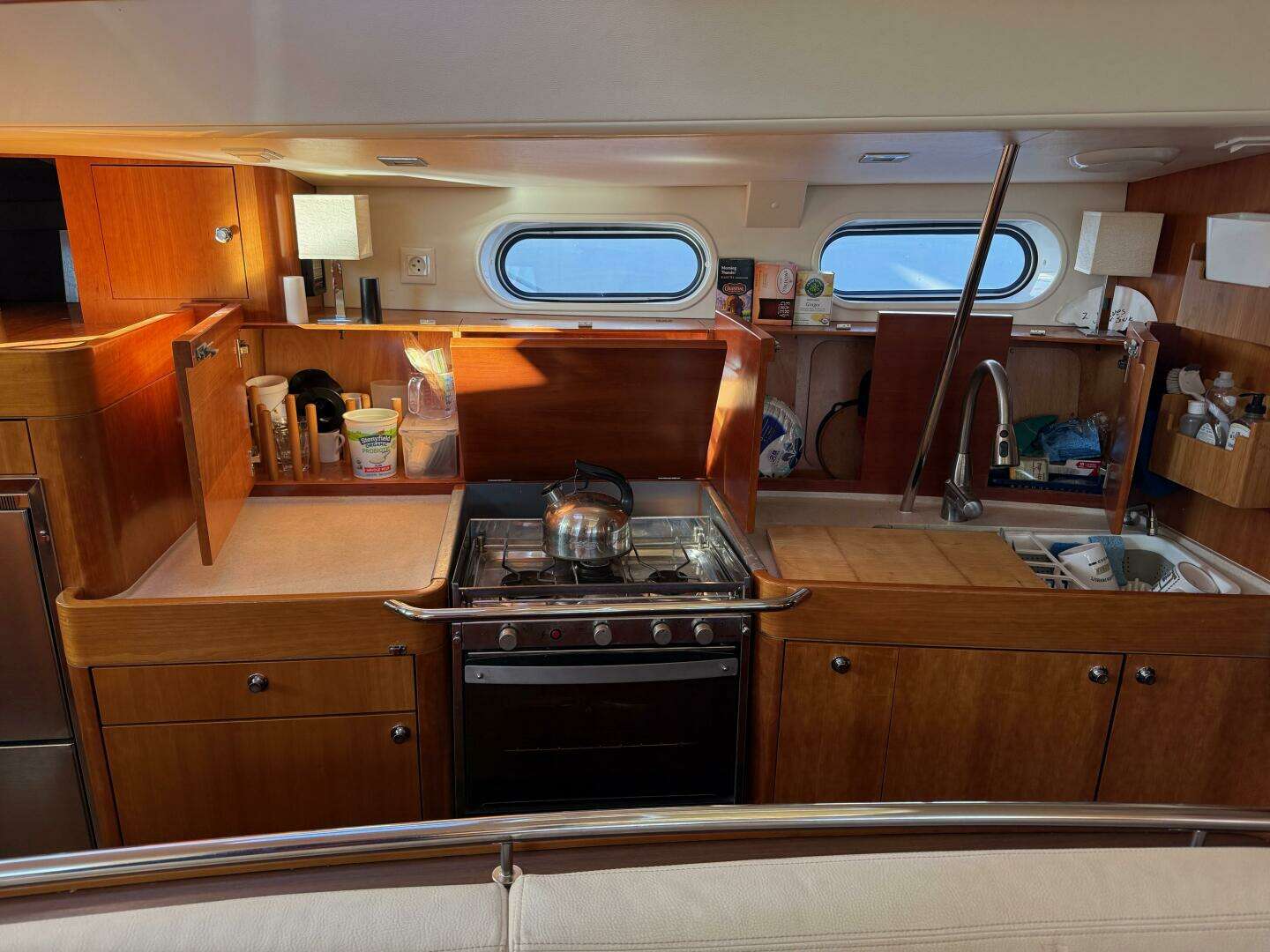 2011 Allures 45 - Image 79