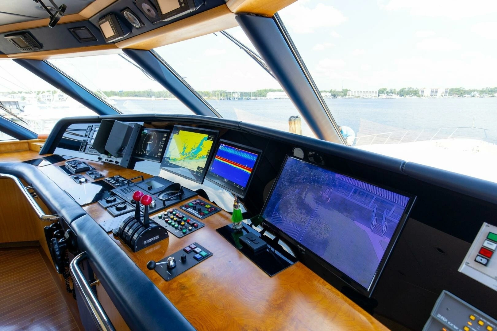 1989 Feadship 116 Sport Fisher - Image 12