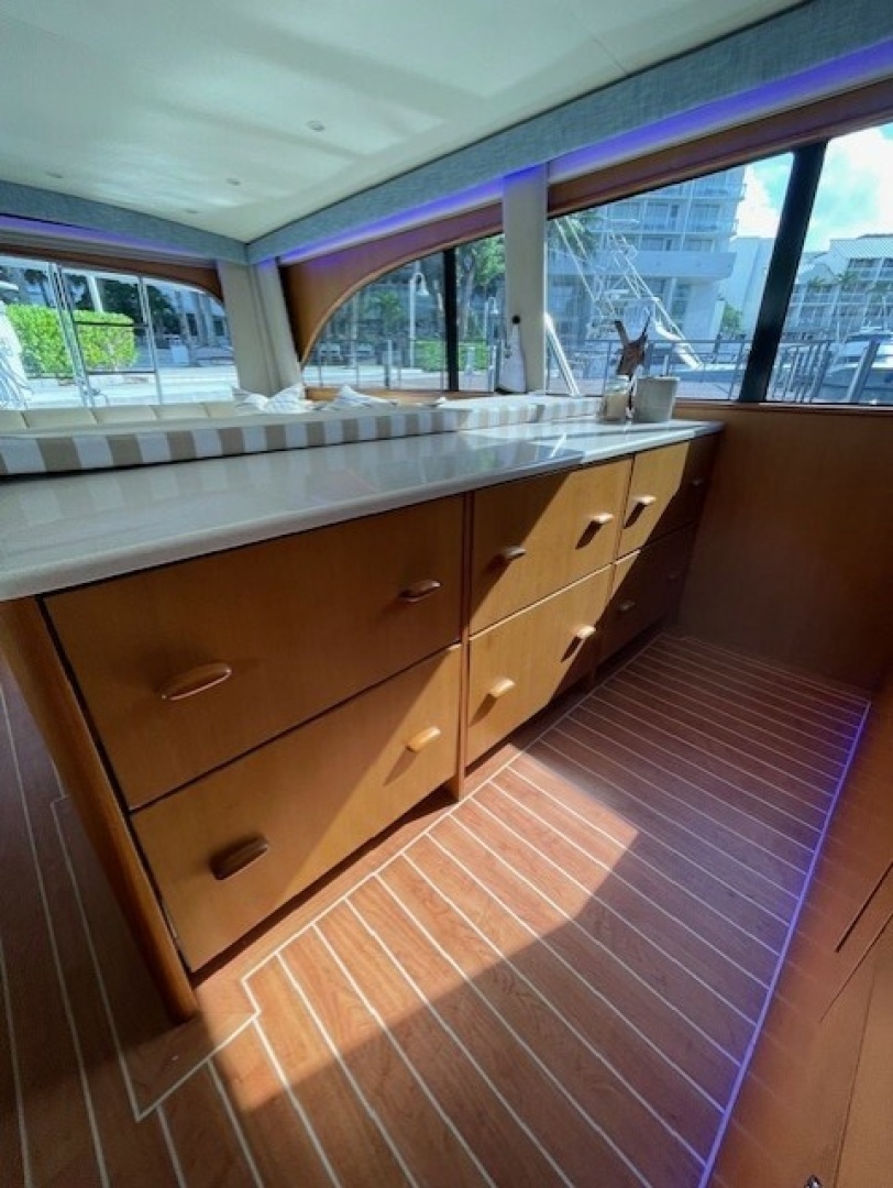 2003 Post Sportfish - Image 44