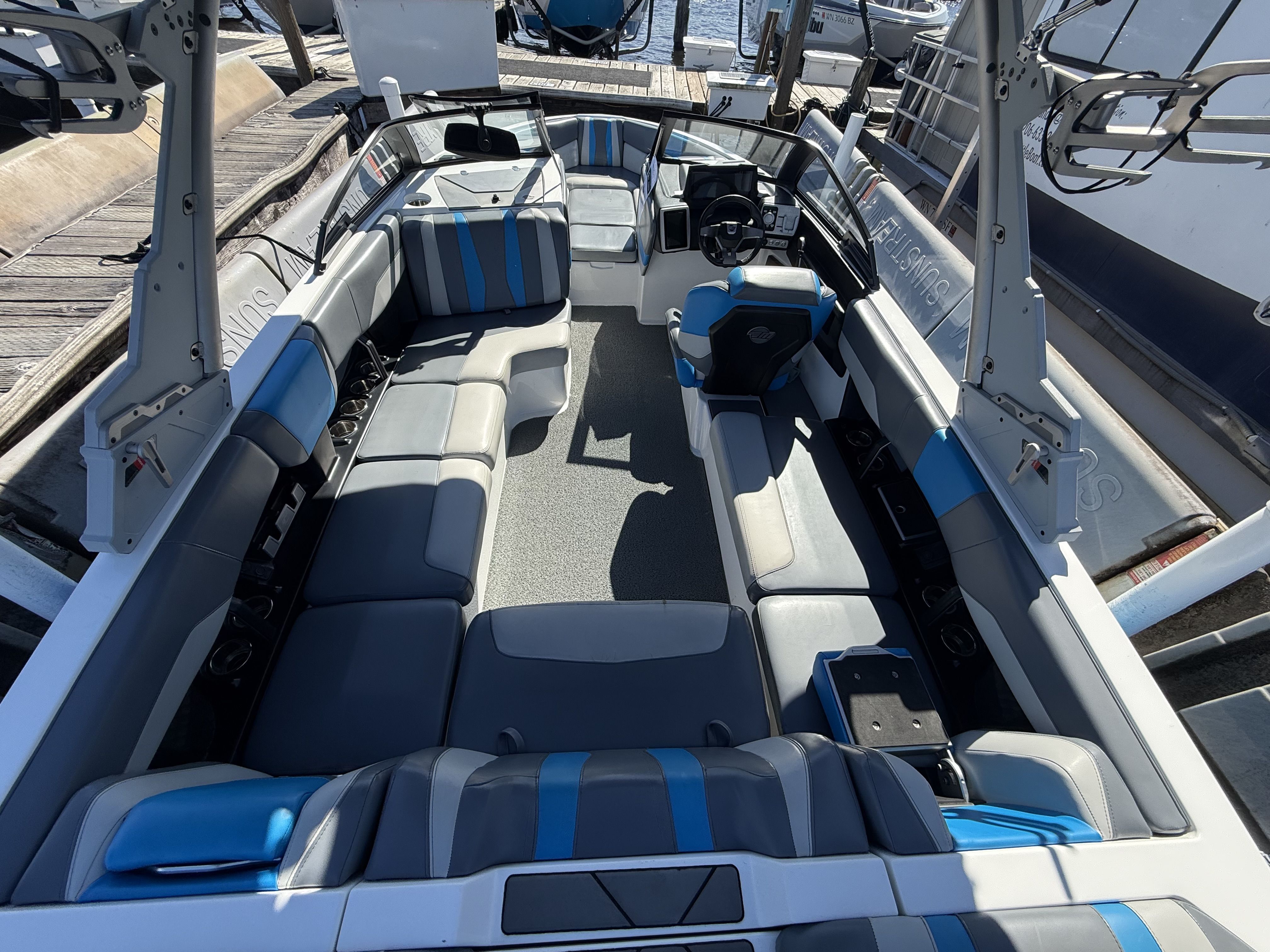 2023 Malibu Wakesetter 22 LSV - 3