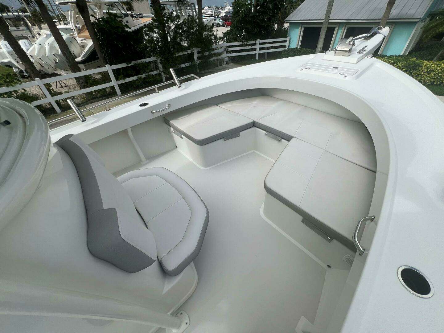 2022 Parker 25 Center Console - Image 12