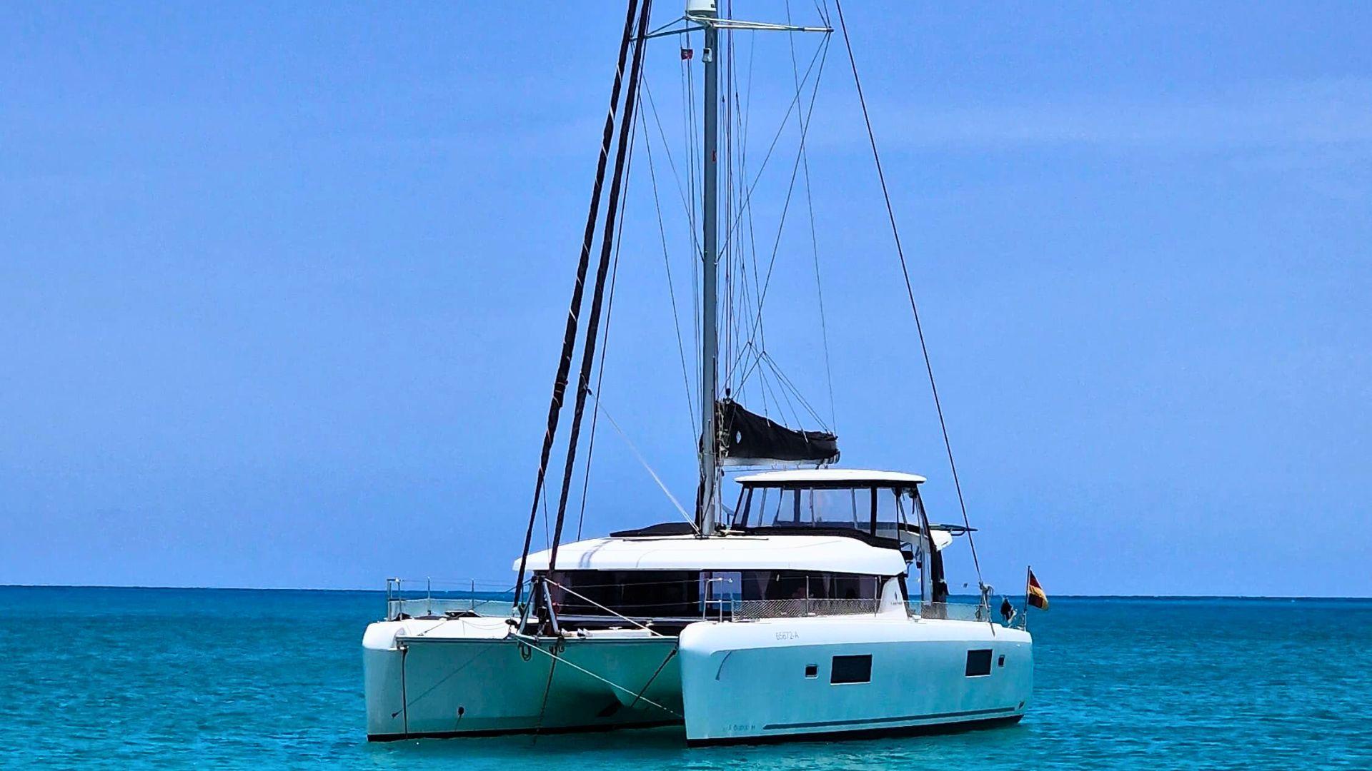 2018 Lagoon 42