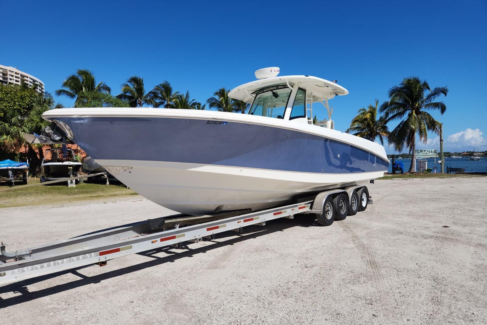 2014 Boston Whaler 350 Outrage