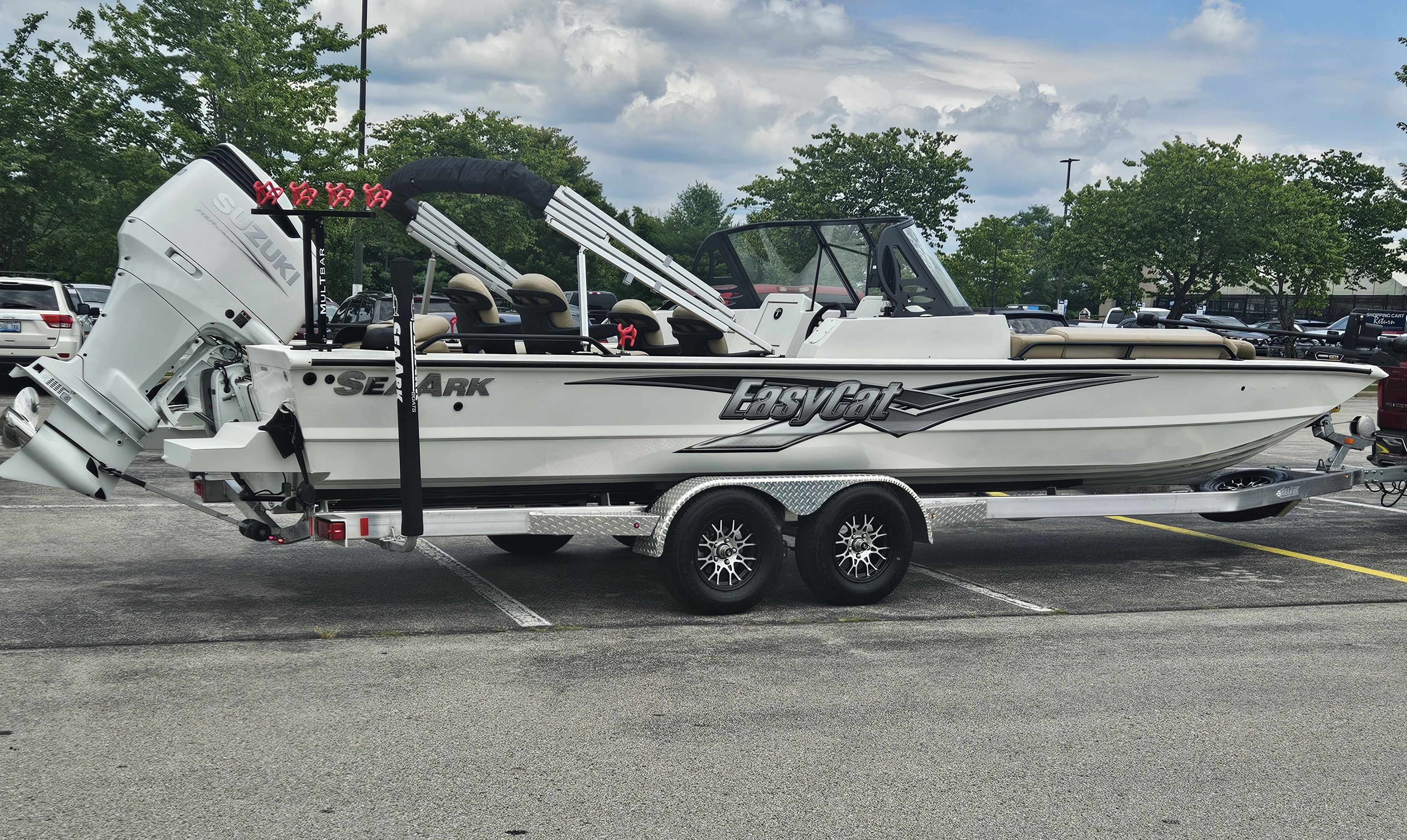 2023 Custom Easycat
