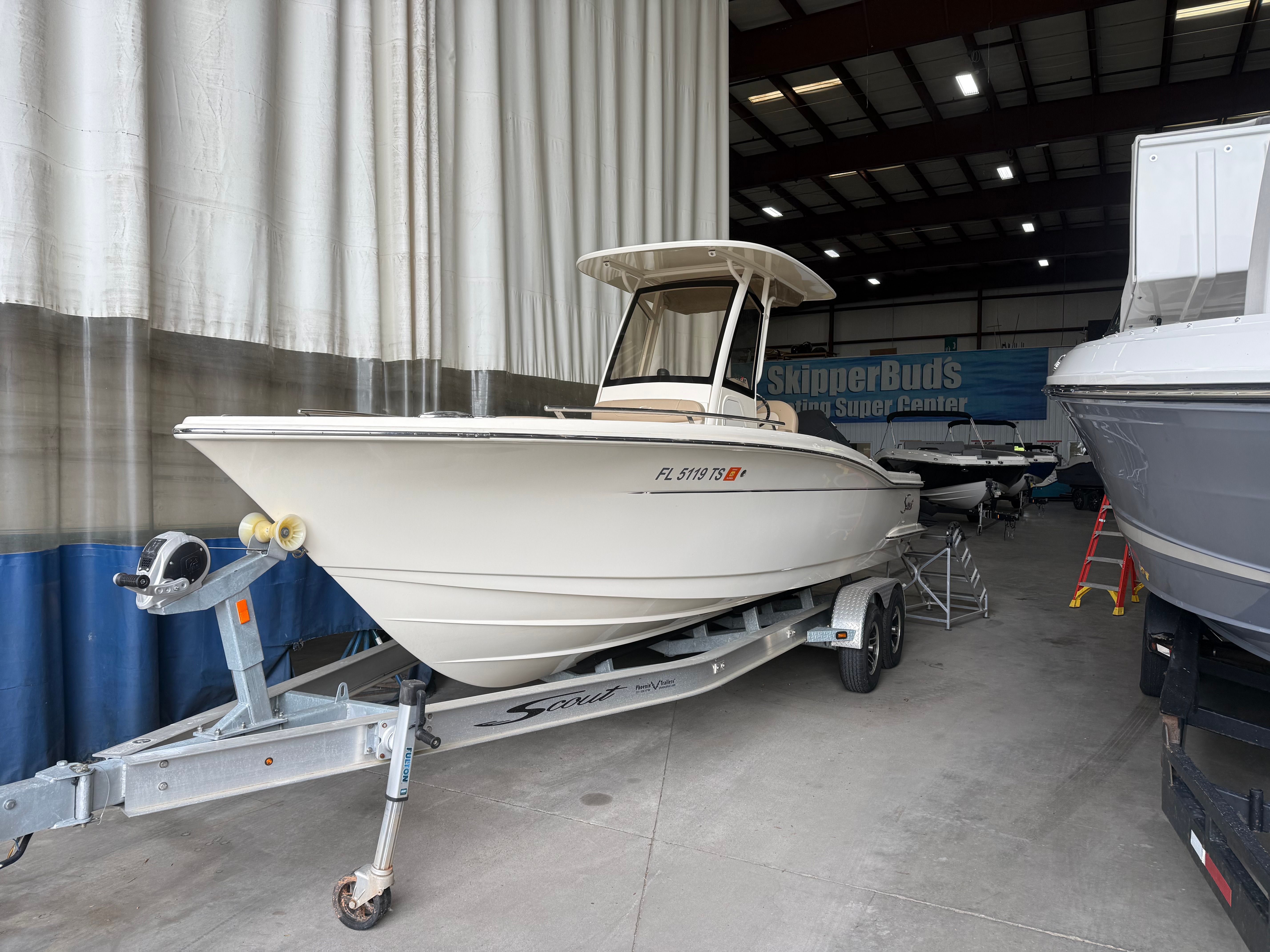 2024 Scout 240 XSF