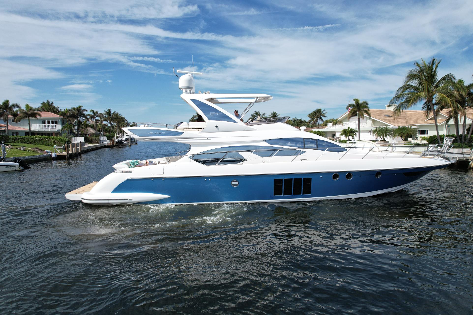 2015 Azimut 64