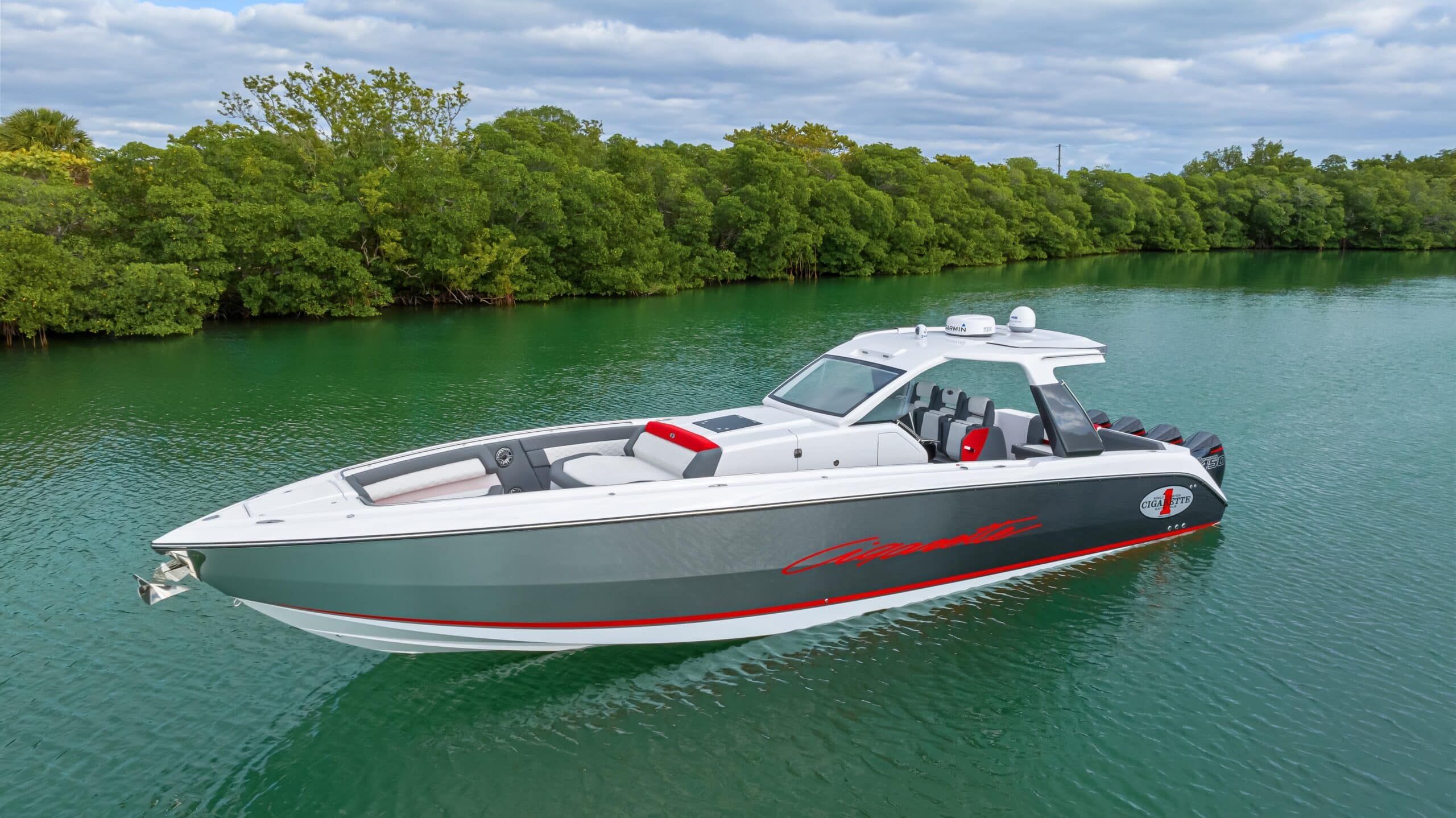 2022 Cigarette 42' Auroris - 13