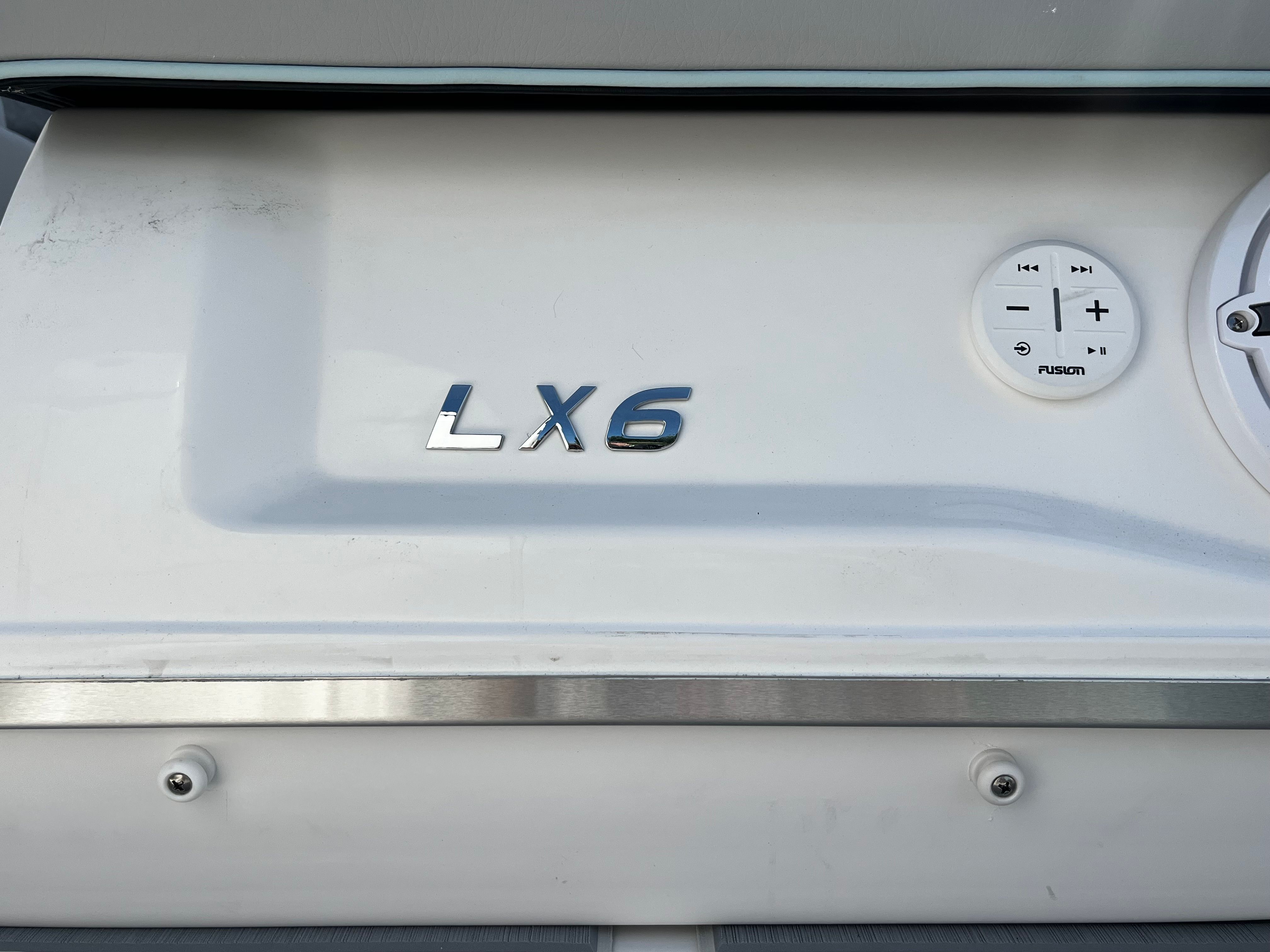 2026 REGAL LX6 - Image 45