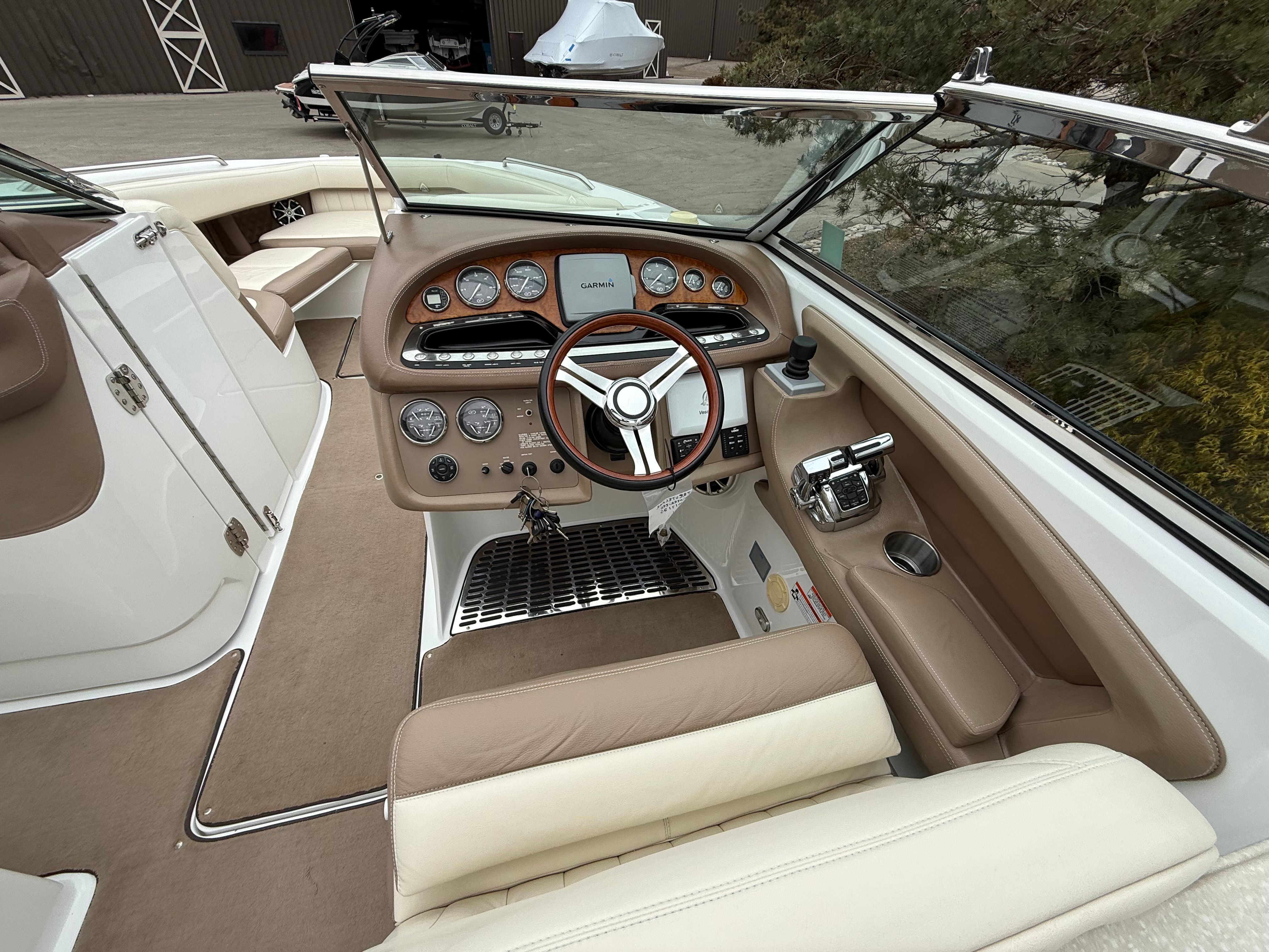 2011 Cobalt 302 - 10
