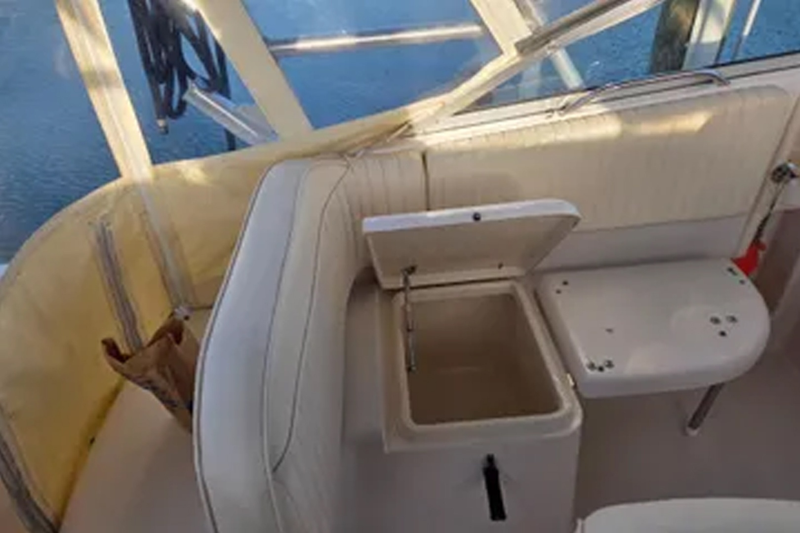 2004 Grady-White Express 330 - Image 28