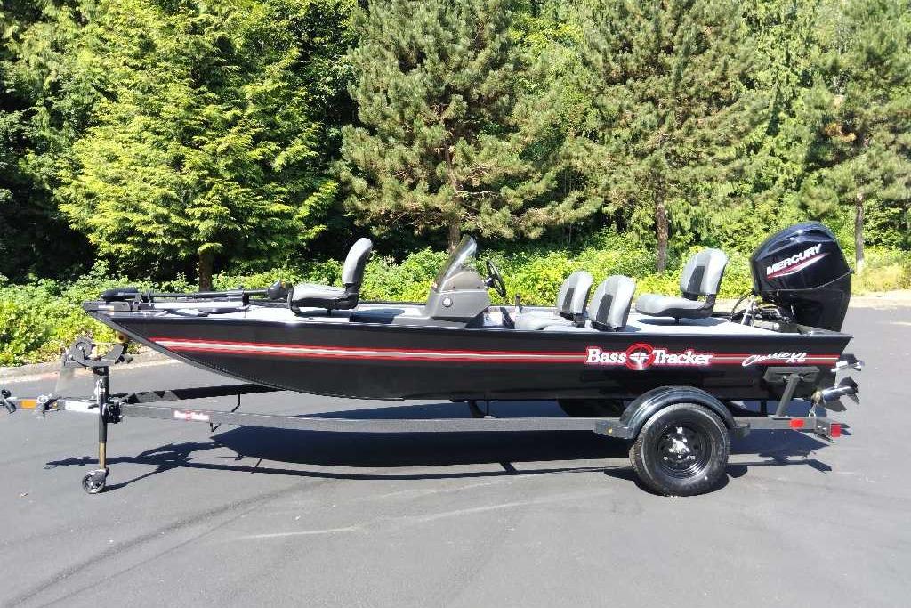 2026 Tracker Bass Tracker Classic XL