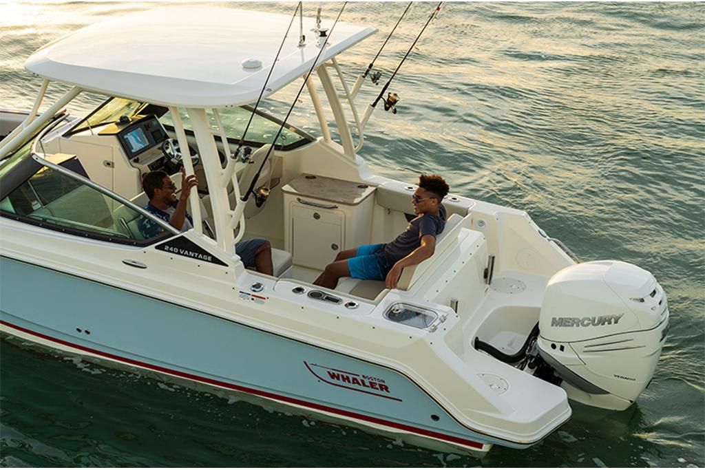 2023-Boston-Whaler-240-Vantage-MarineMax
