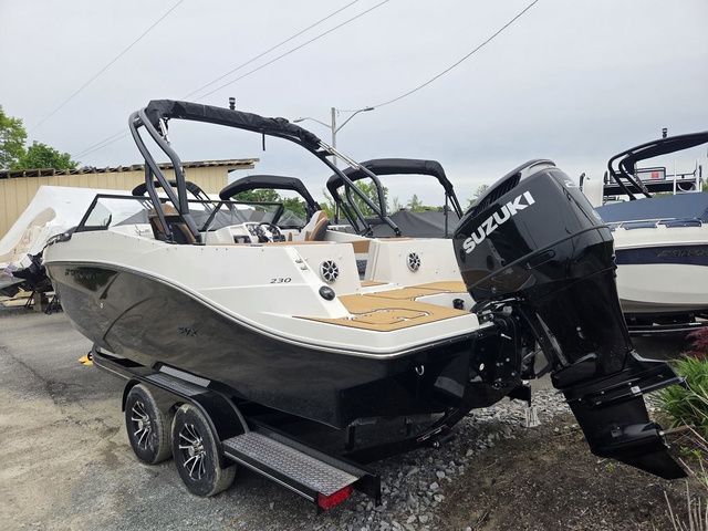 2026 Starcraft SVX 230 DC OB w/250hp and Trailer - 7