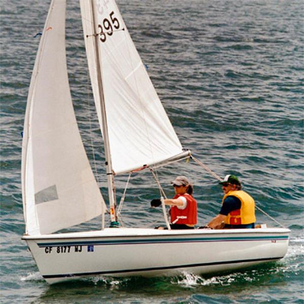 2027 Catalina 14.2