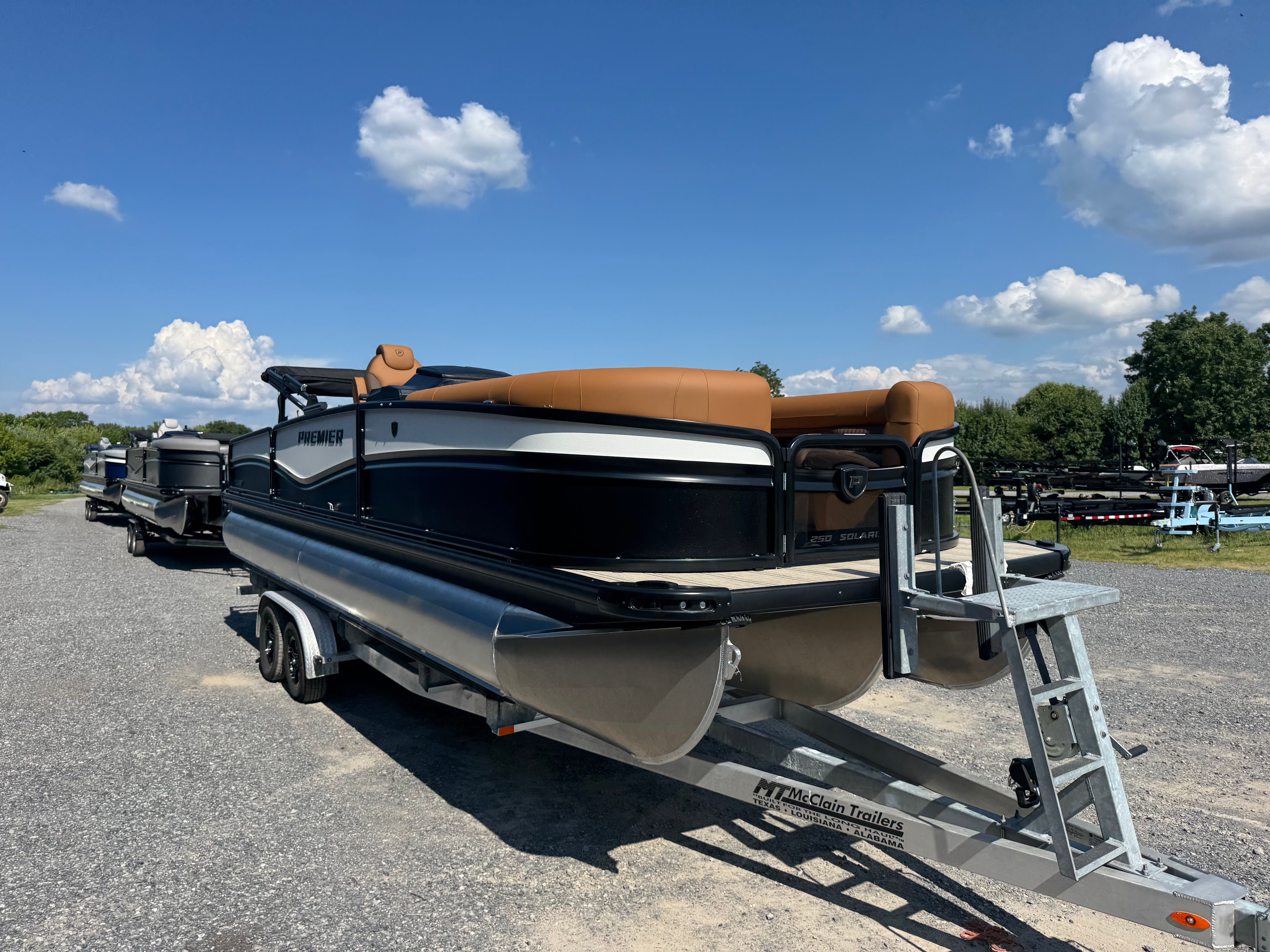 2026 Premier 250 Solaris Rear Social - 20