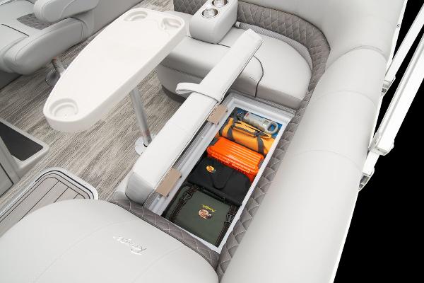2024 Ranger Reata 223F - 52