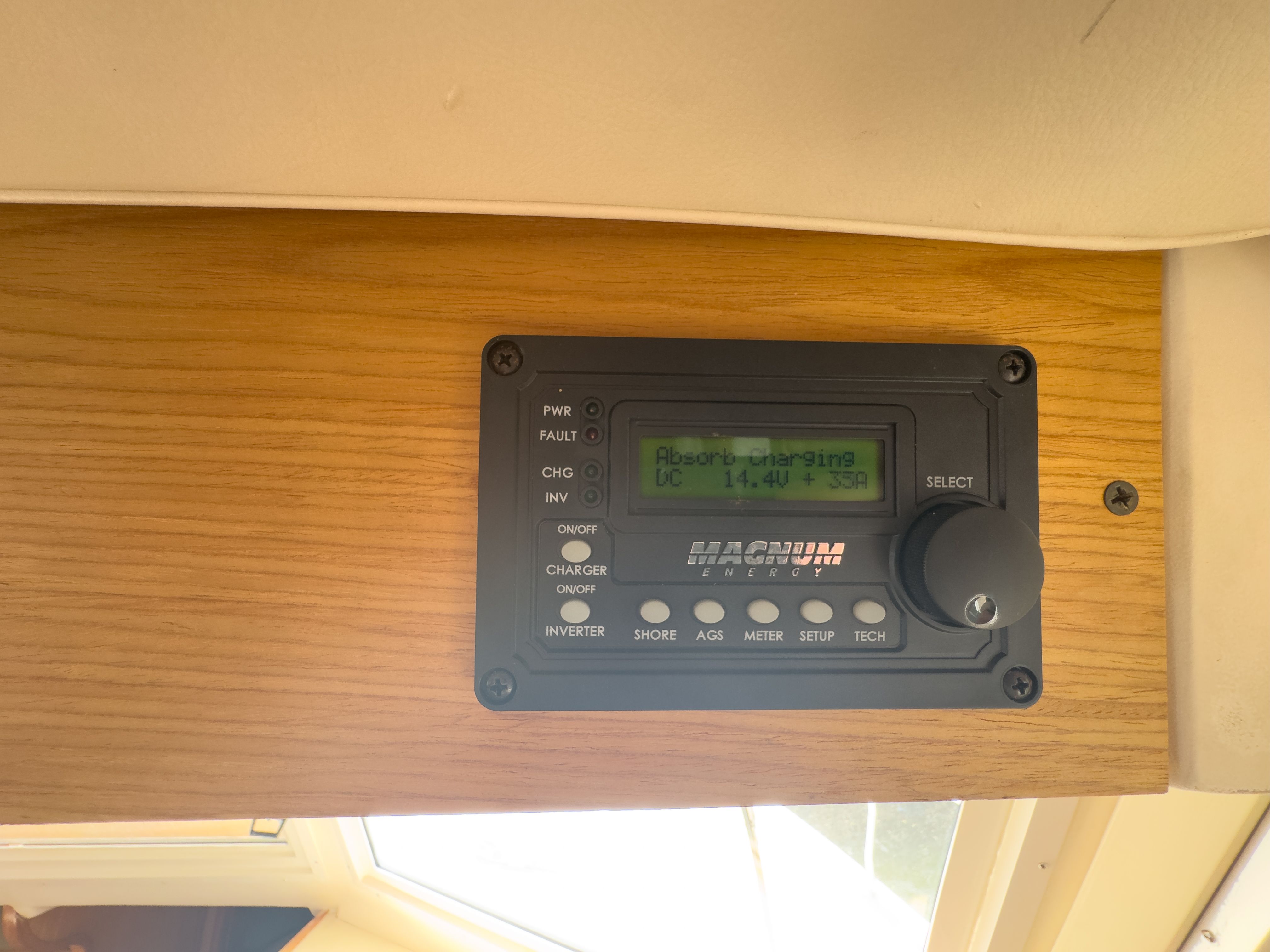 2006 Mainship 43 Trawler - 19