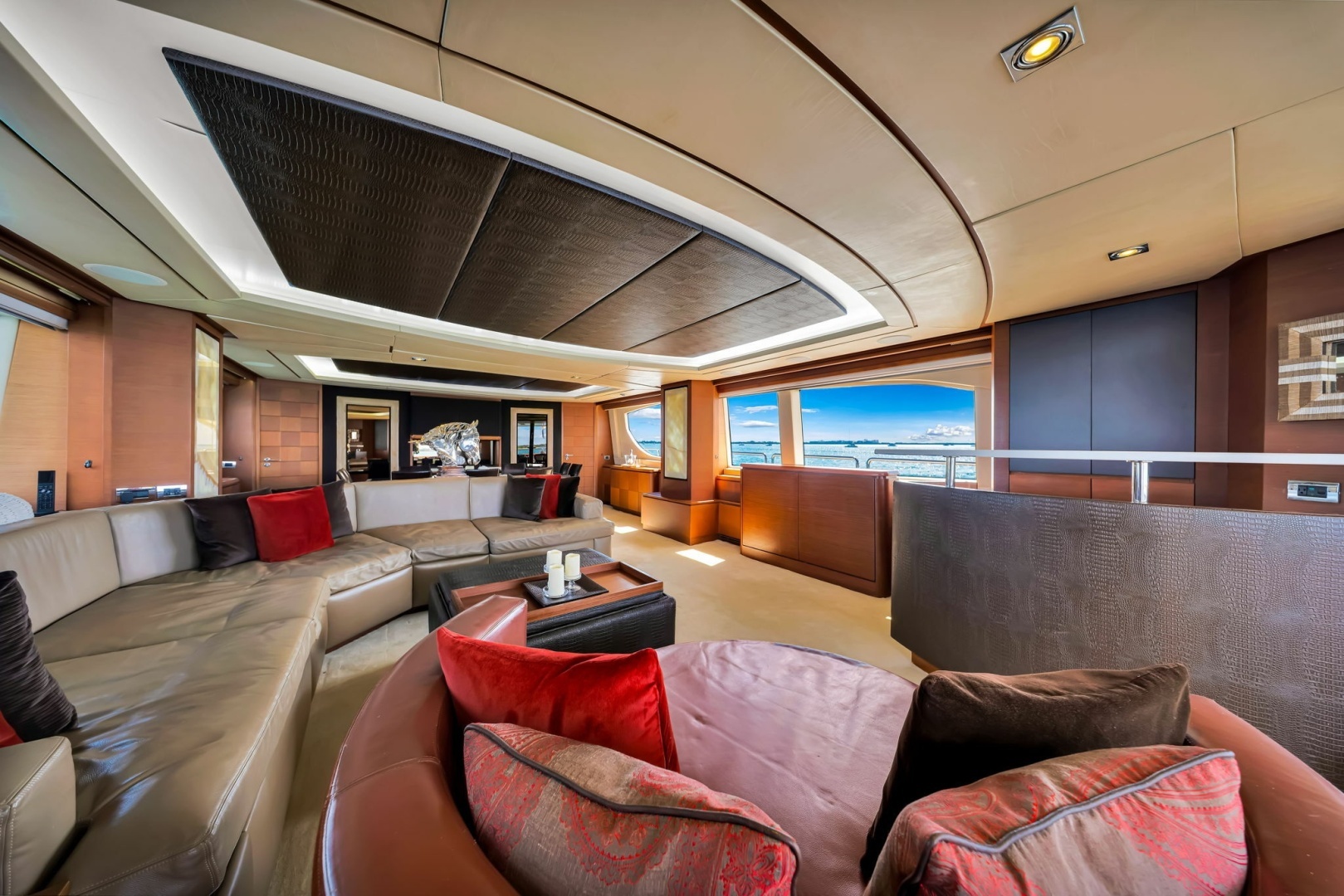 2005 Azimut 105 - Image 59