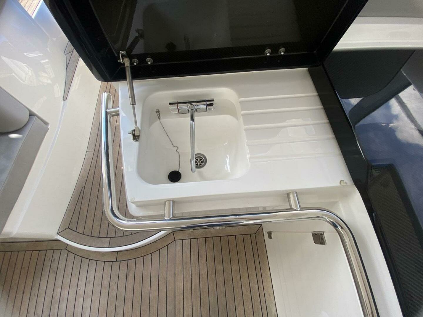 2014 Sunseeker 48 Portofino XPS - Image 21