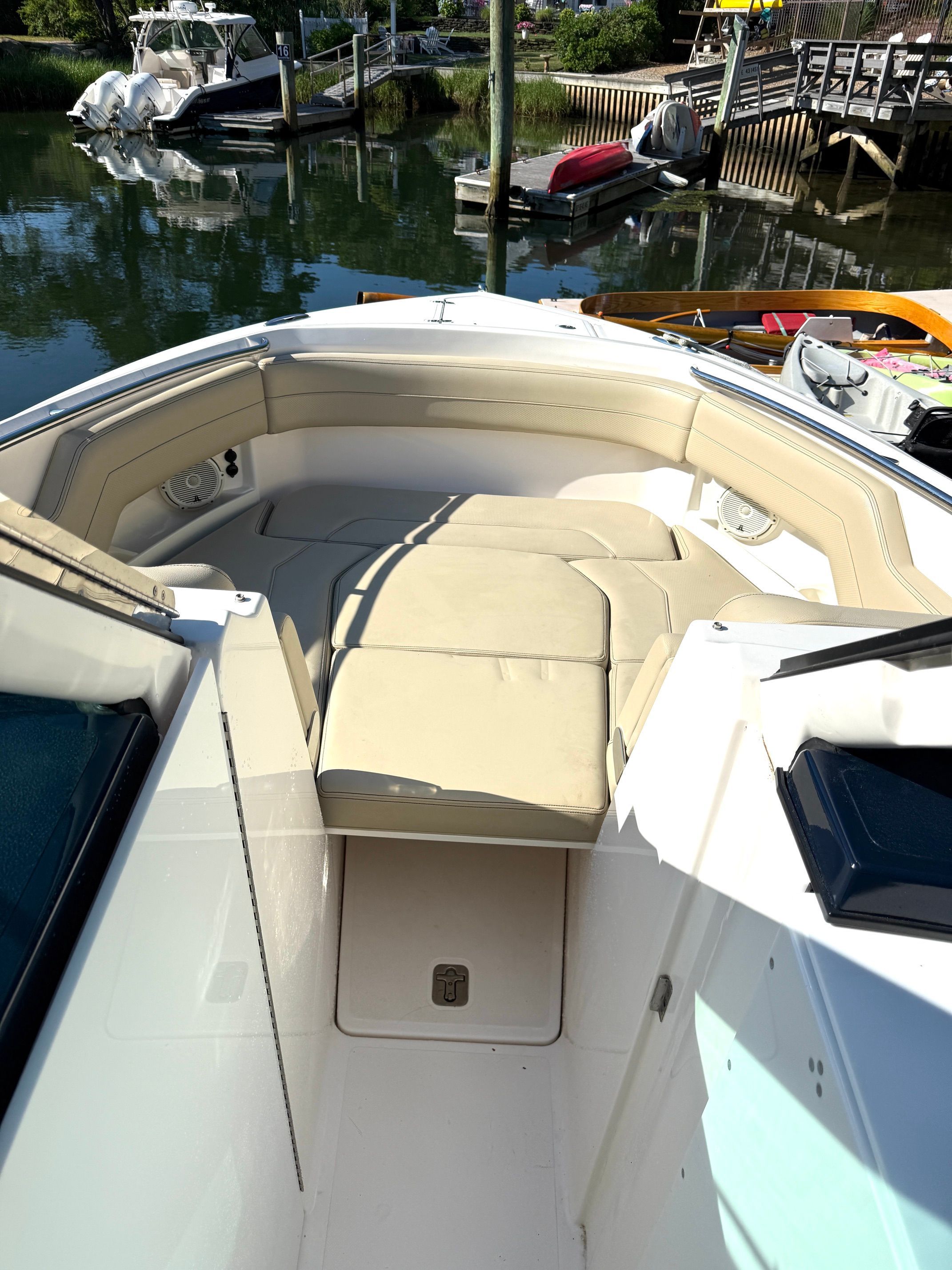 2017 Pursuit DC 295 Dual Console - 10