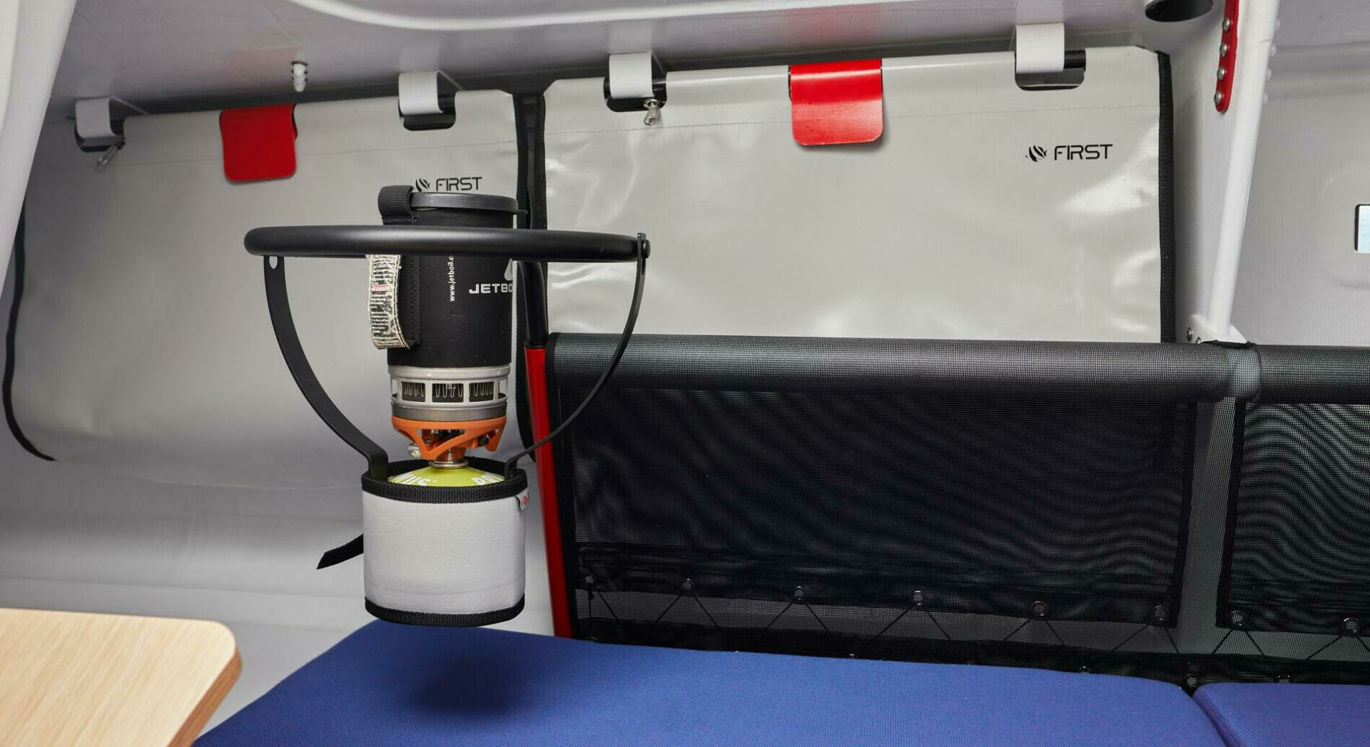 2025 Beneteau First 27 SE - Image 6