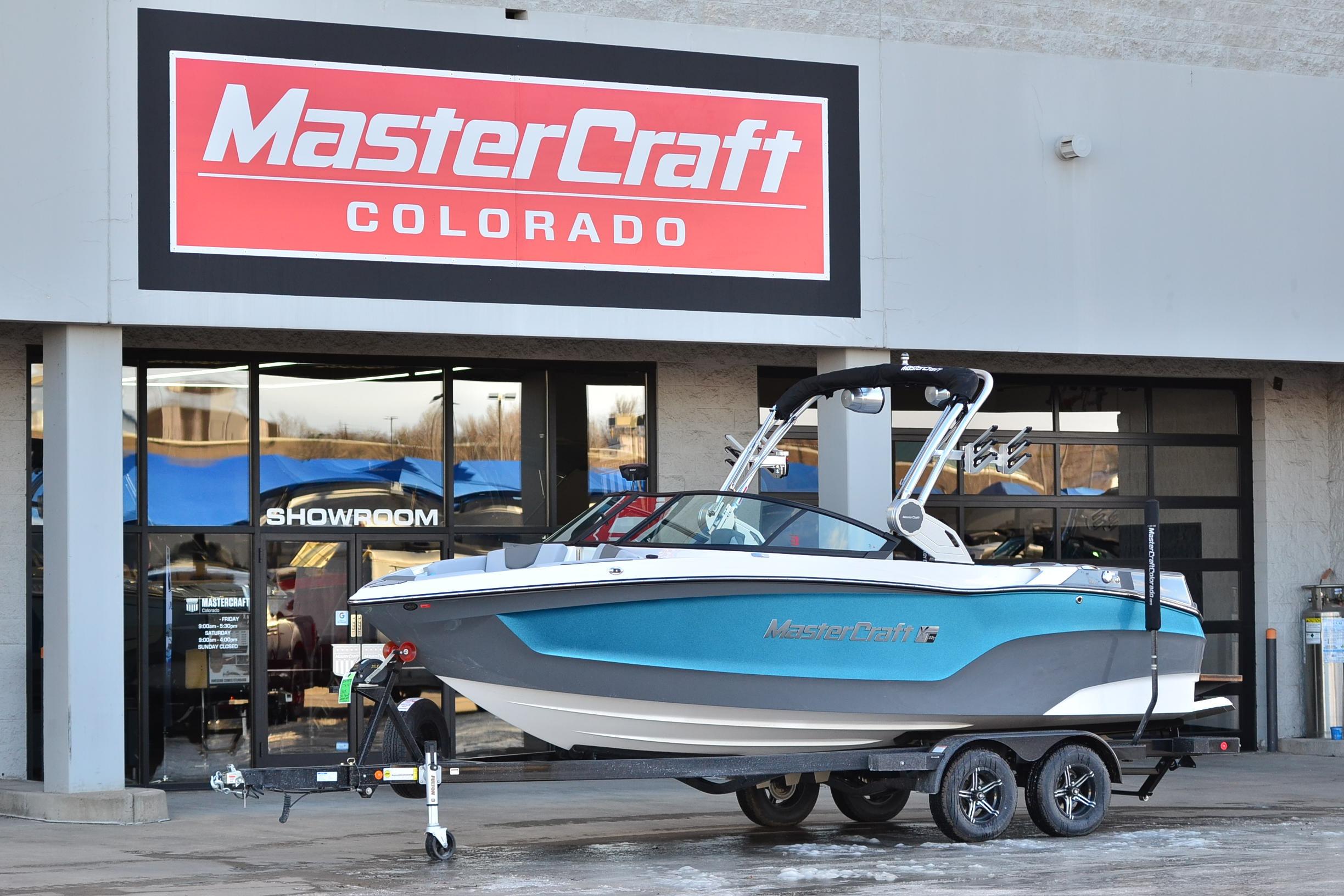 2023 MasterCraft XT22 T
