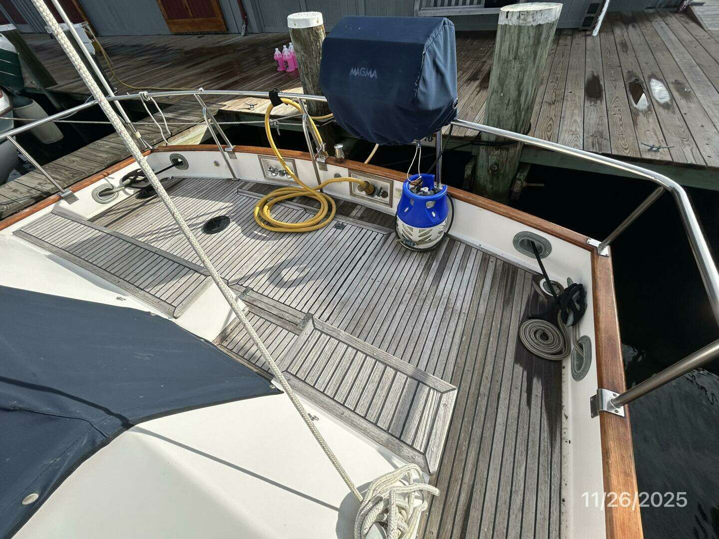 1989 Grand Banks Classic - Image 33