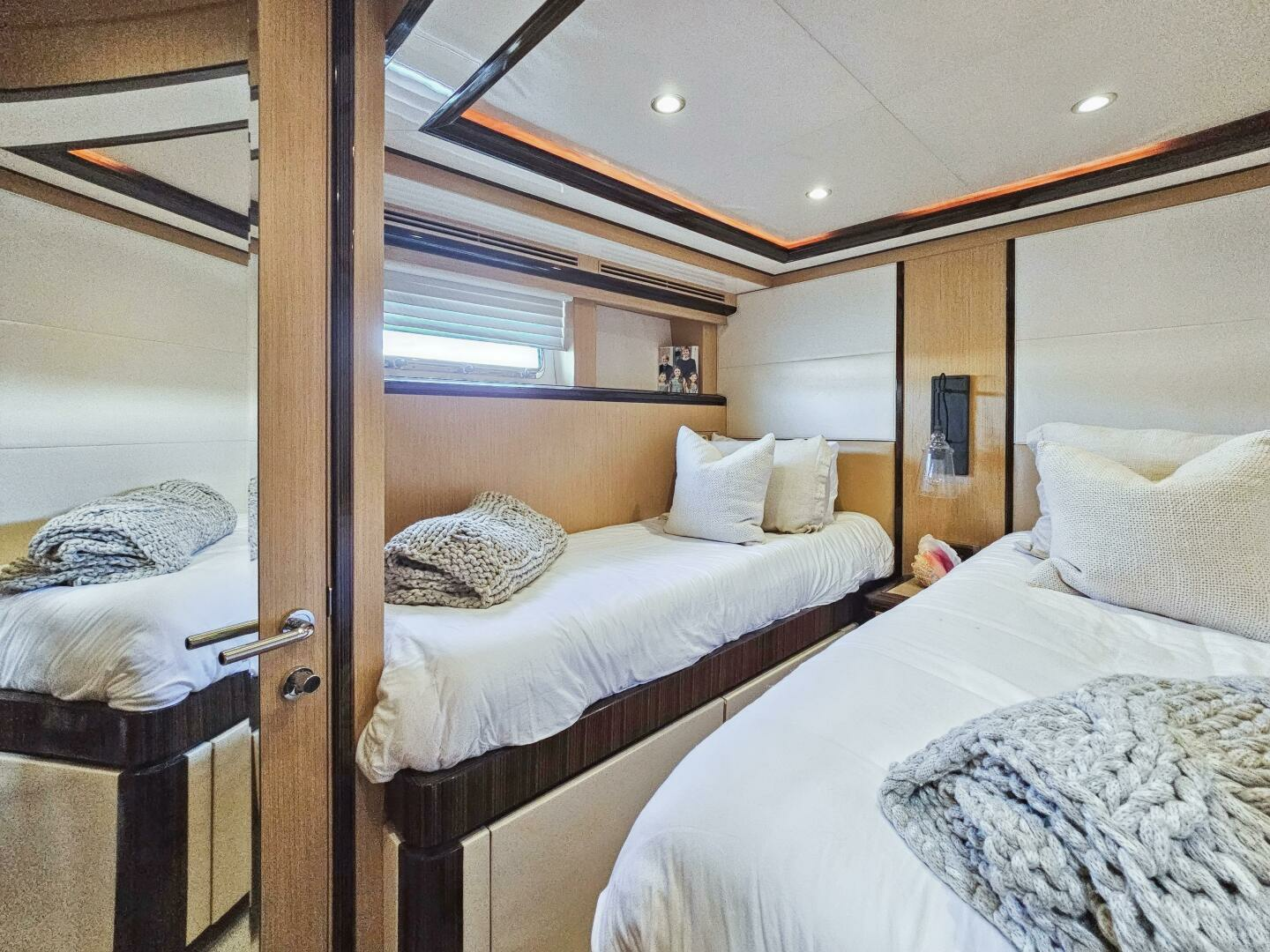 2010 Ocean Alexander 83 - Image 71