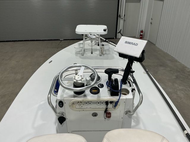 2007 New Water Boat Works Curlew - 17