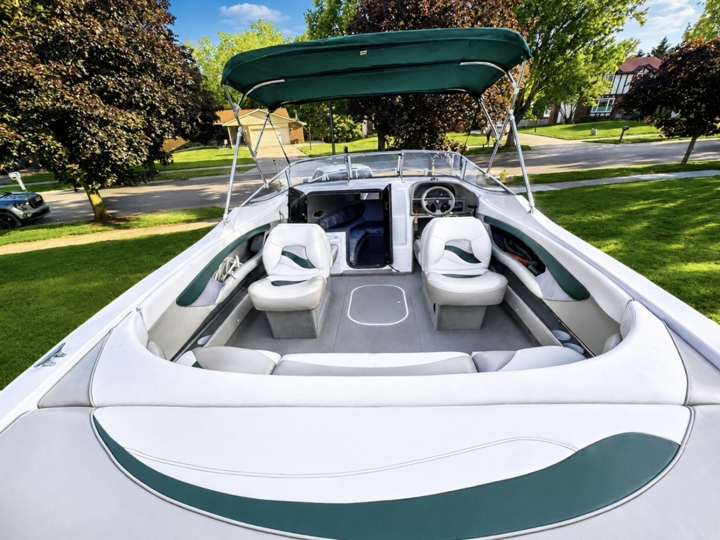1996 Four Winns 245 SunDowner - Image 7