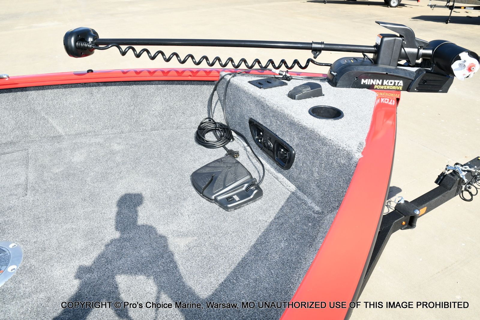 2026 Tracker Pro Guide V-175 WT w/150HP - 28