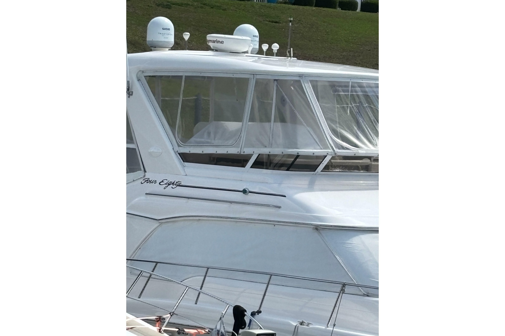 1999 Sea Ray 480 Sedan Bridge - Image 16