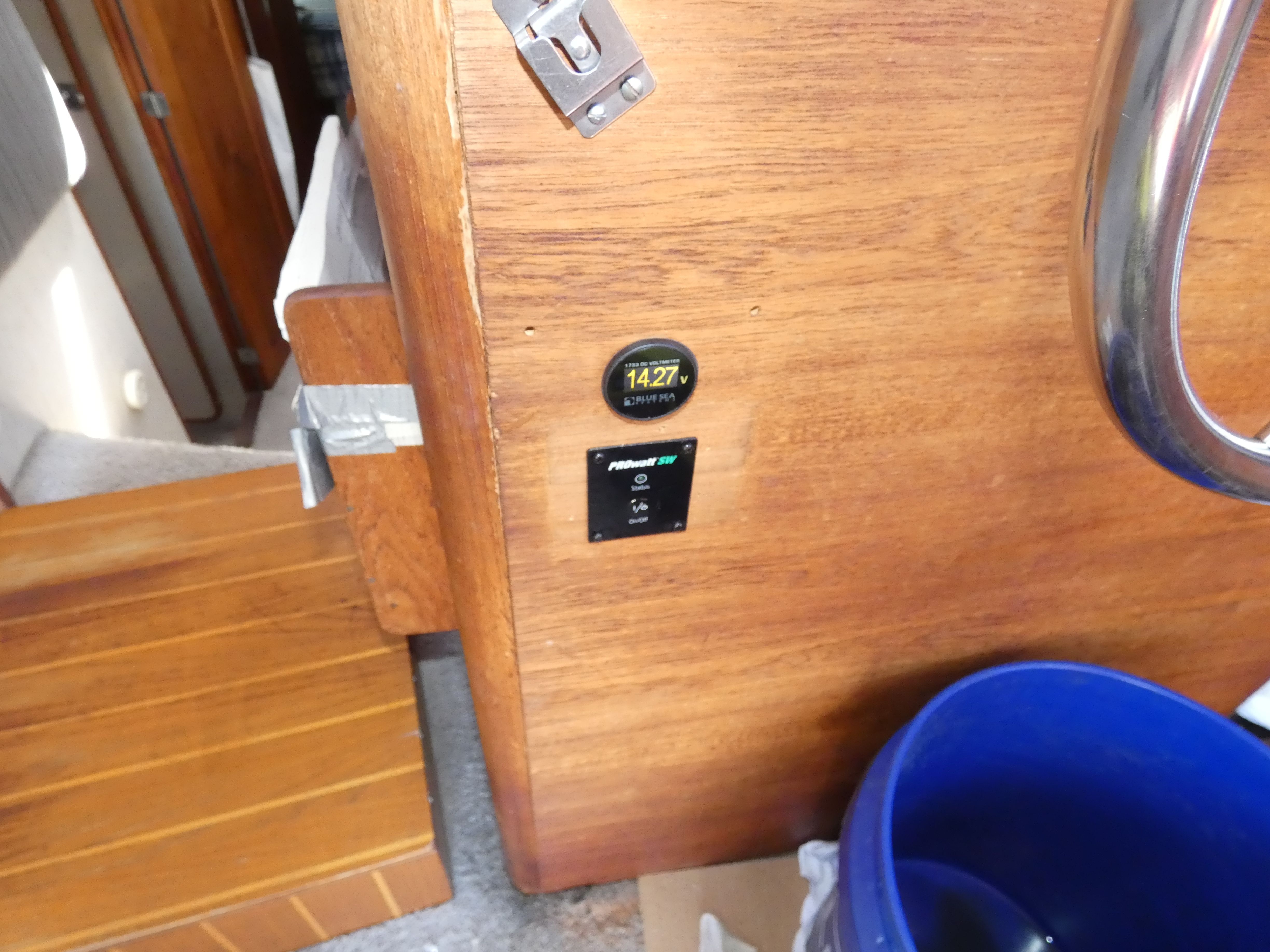 Interior of 1984 Bayliner 3870 Motoryacht with wood paneling.
