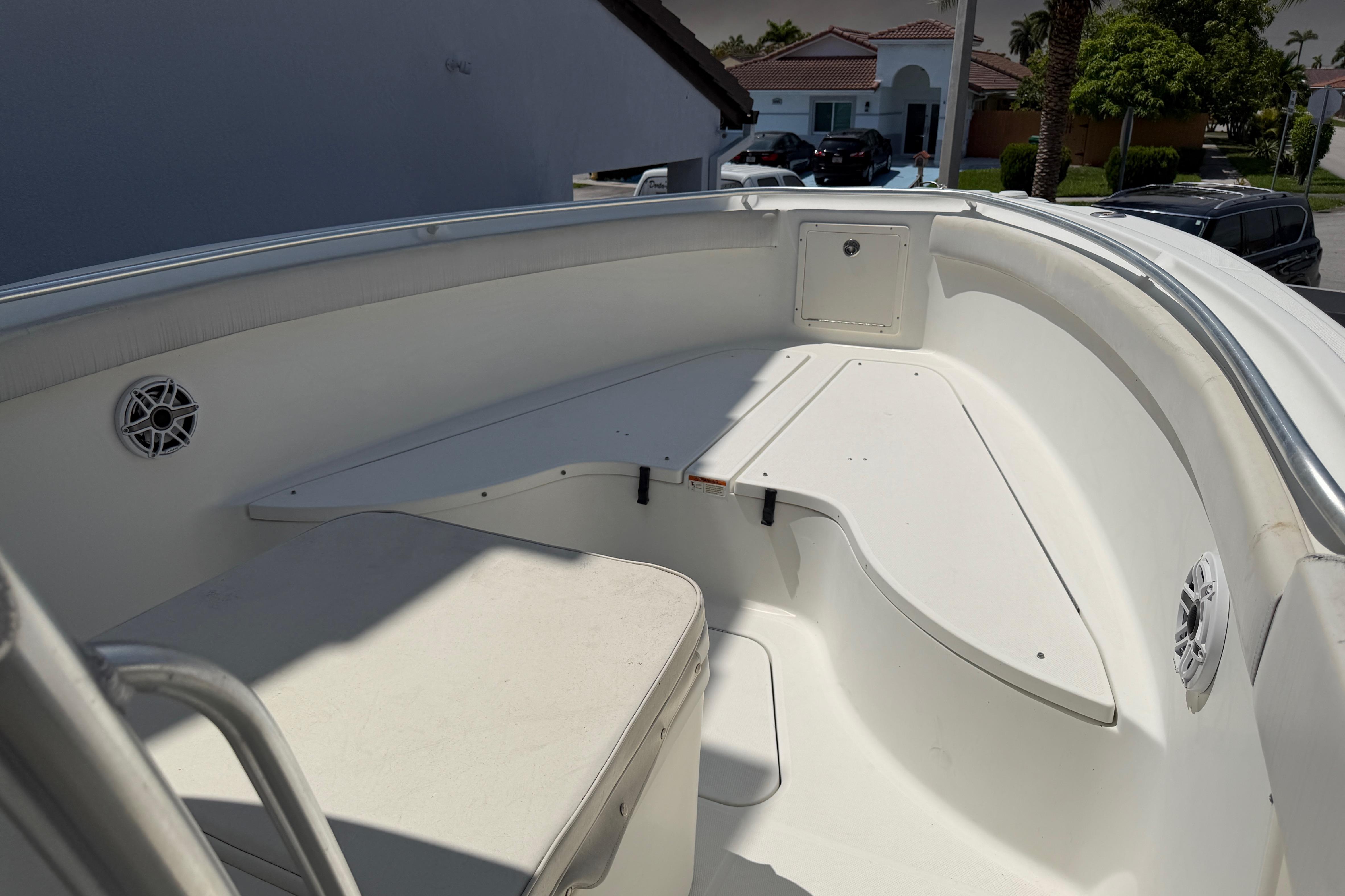 2008 Hydra-Sports Vector 2900 CC boat interior with seating and storage compartments.
