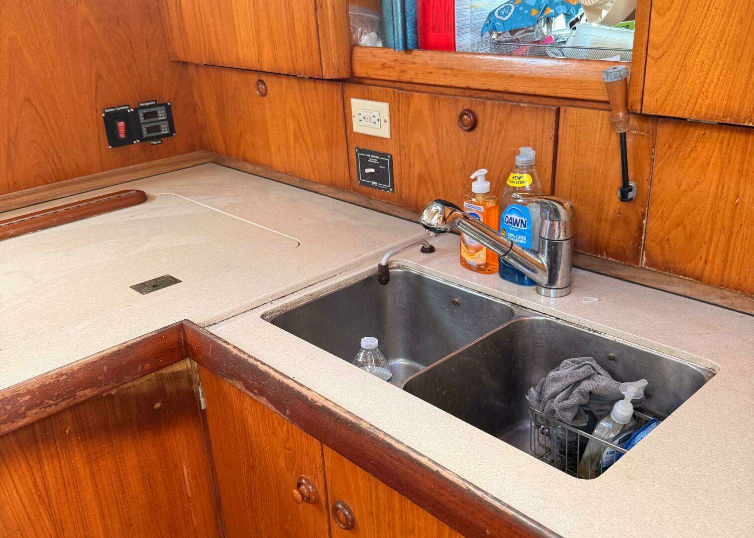 1996 Jeanneau Sun Odyssey 50 - Image 71