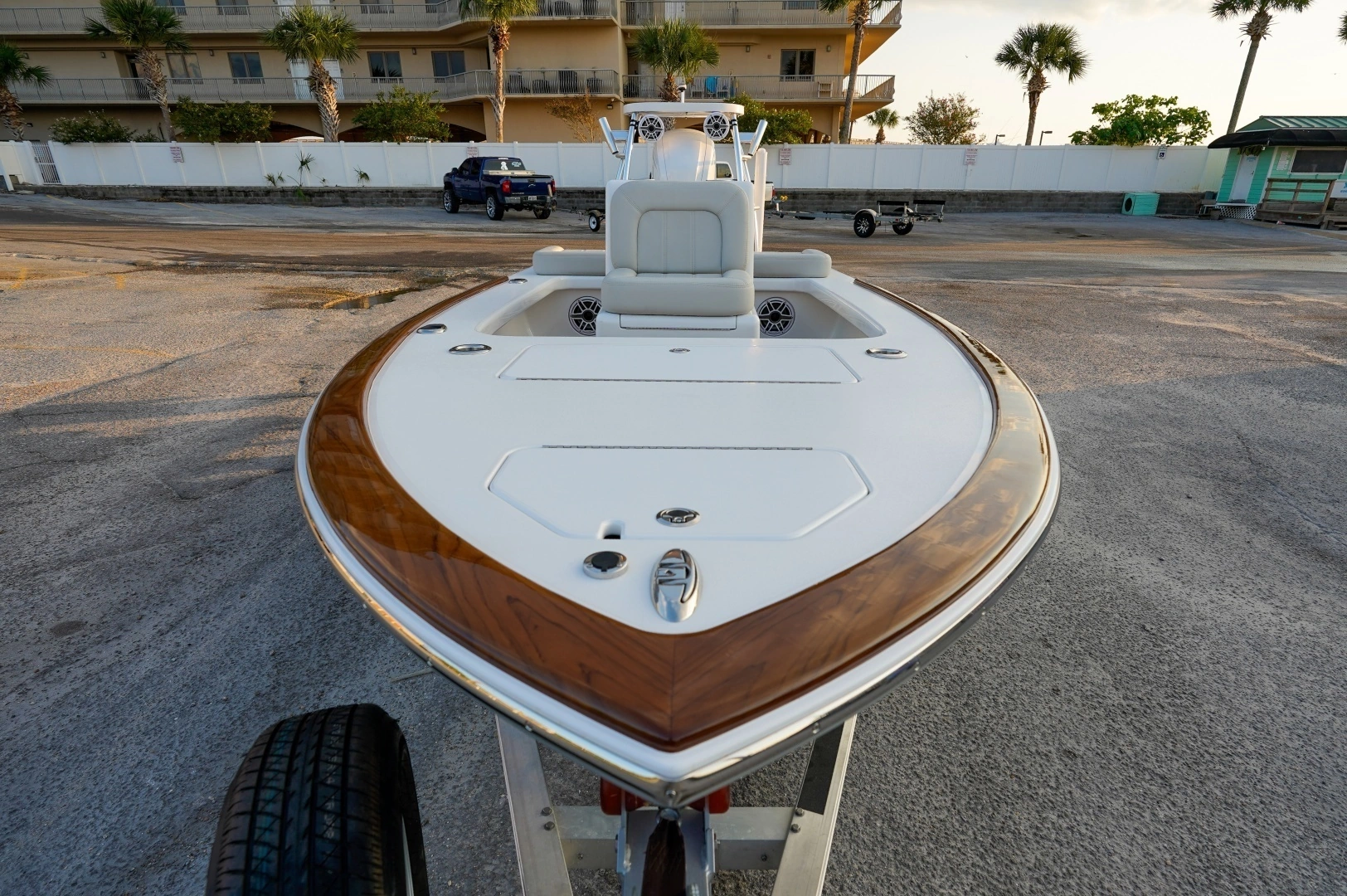 2024 Xcelerator Boatworks 17 Bay - Image 7