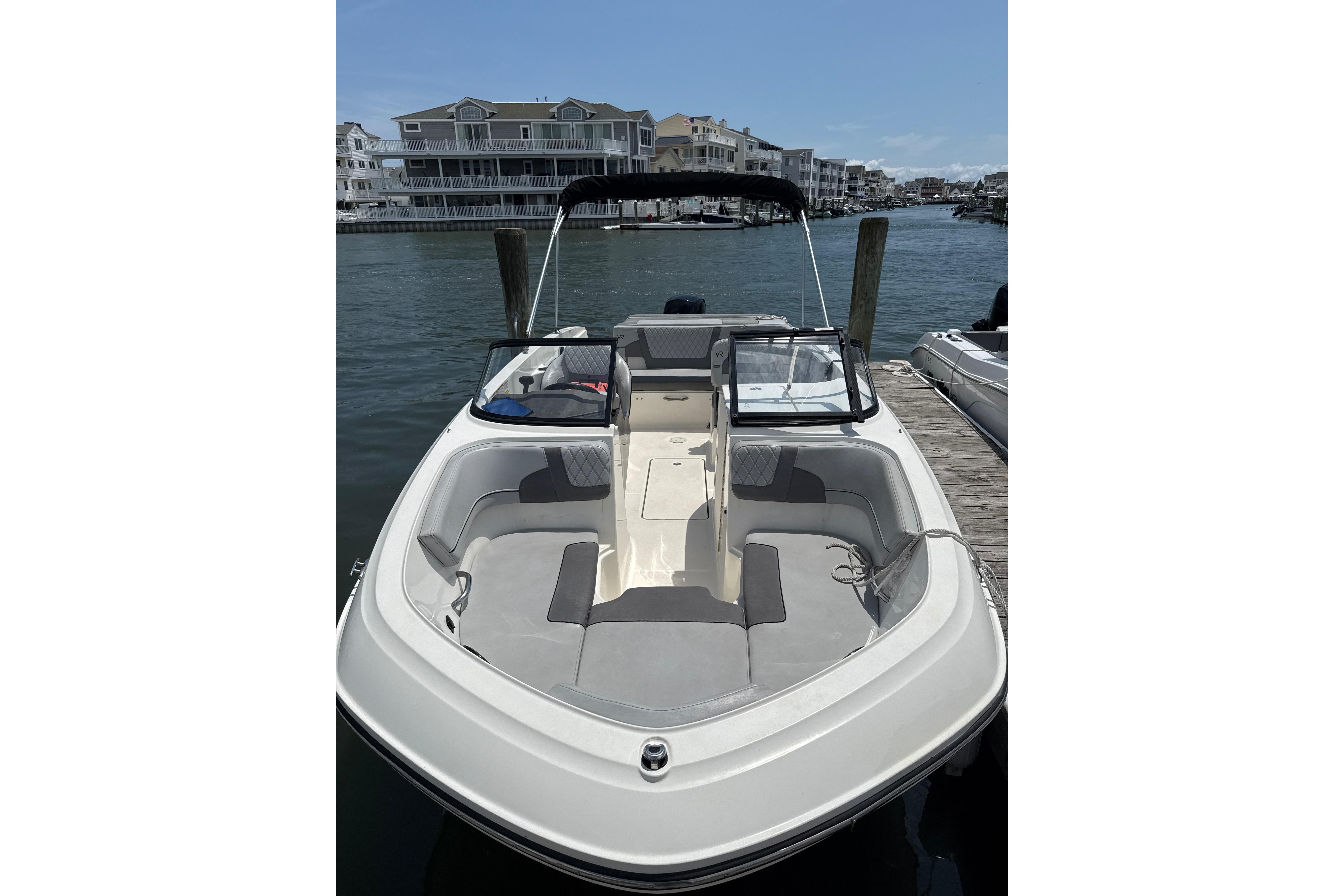 2023 Bayliner VR6 Bowrider OB