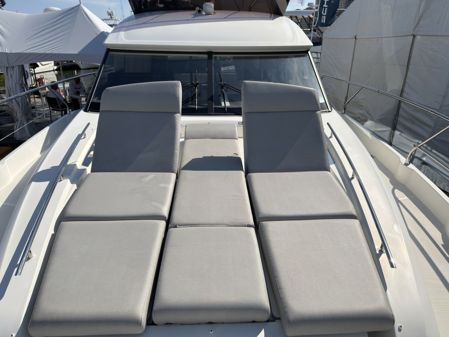 2023 Prestige 520 - Image 25